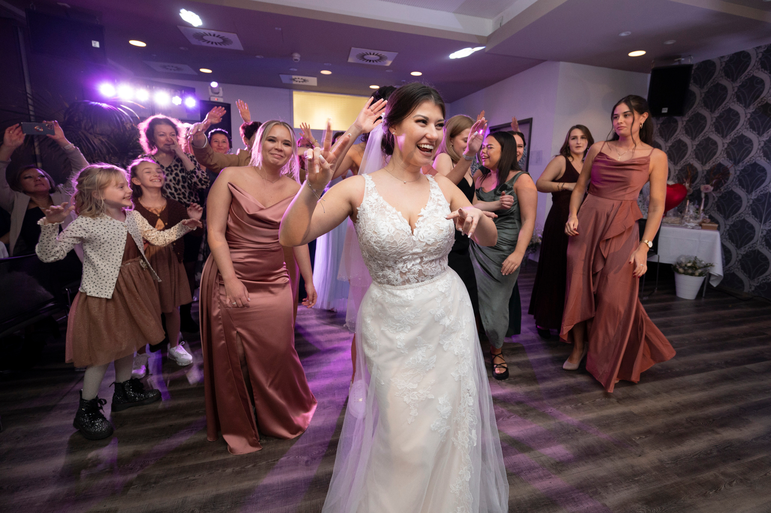 Karin & Dennis. Khanoffilm