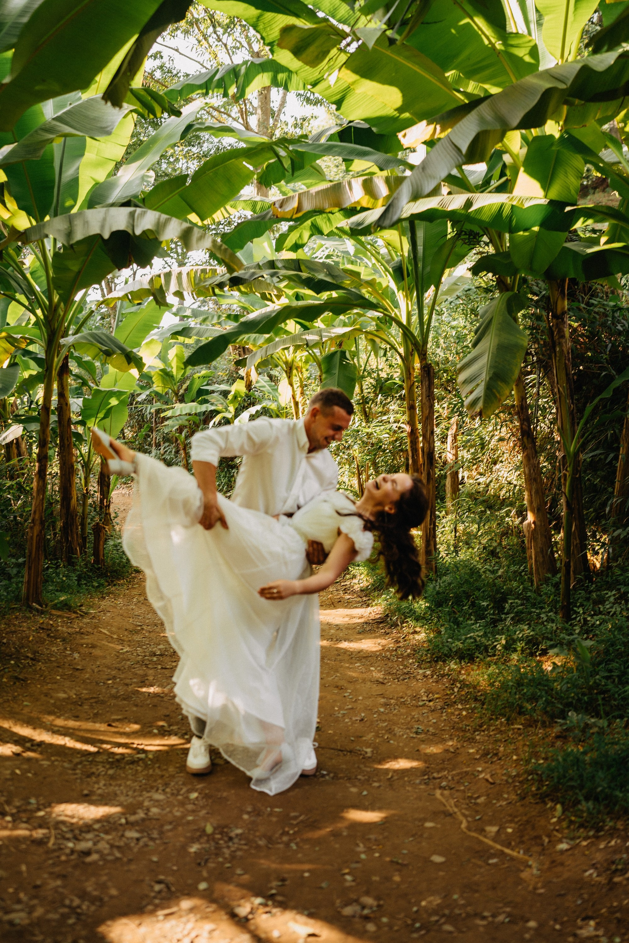 Роман и Виктория. Индивидуальный и свадебный фотограф в Батуми Валерия Азаренко