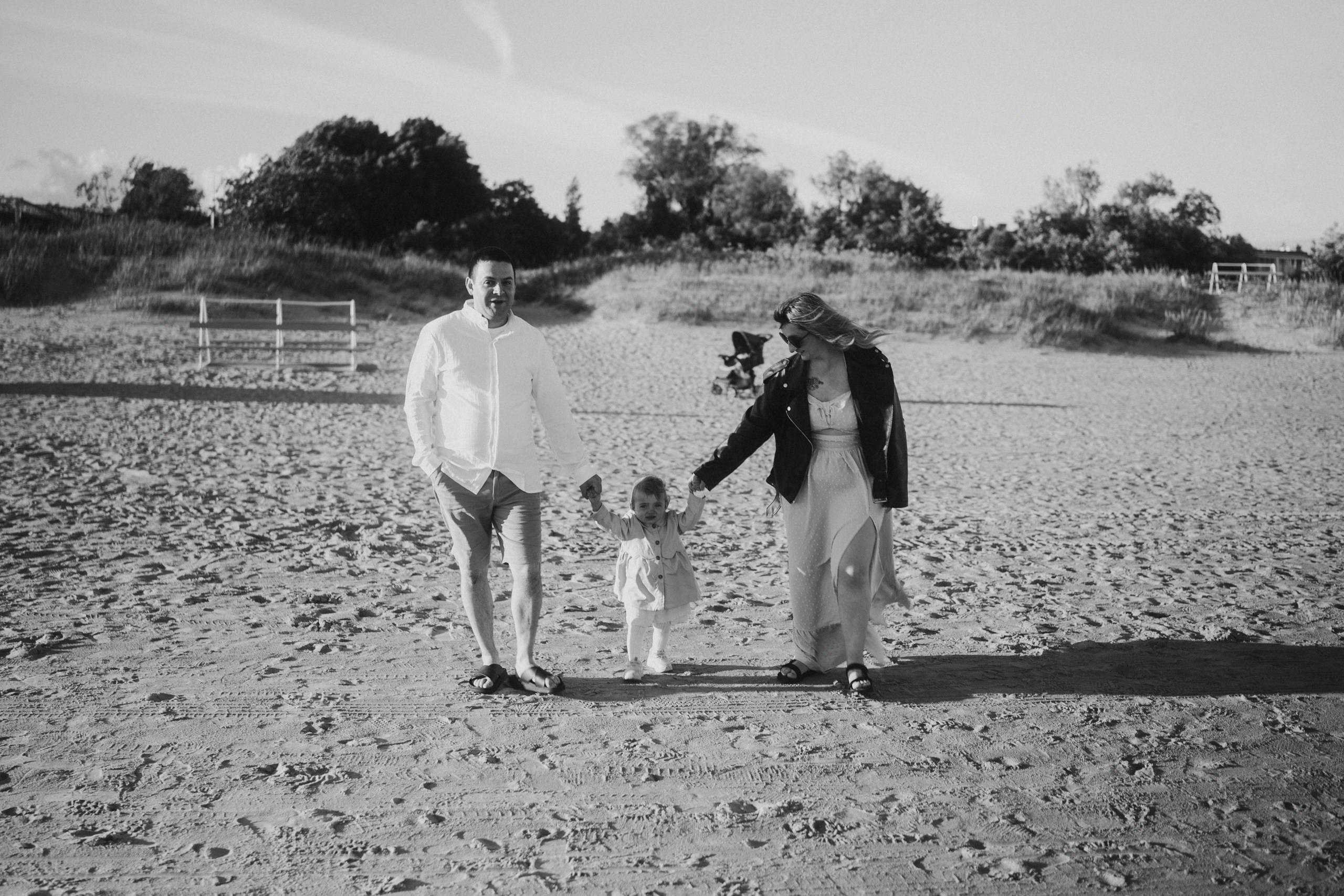 By the Sea. Couple and Family Photographer in Tallinn, Sasha Kaloshin