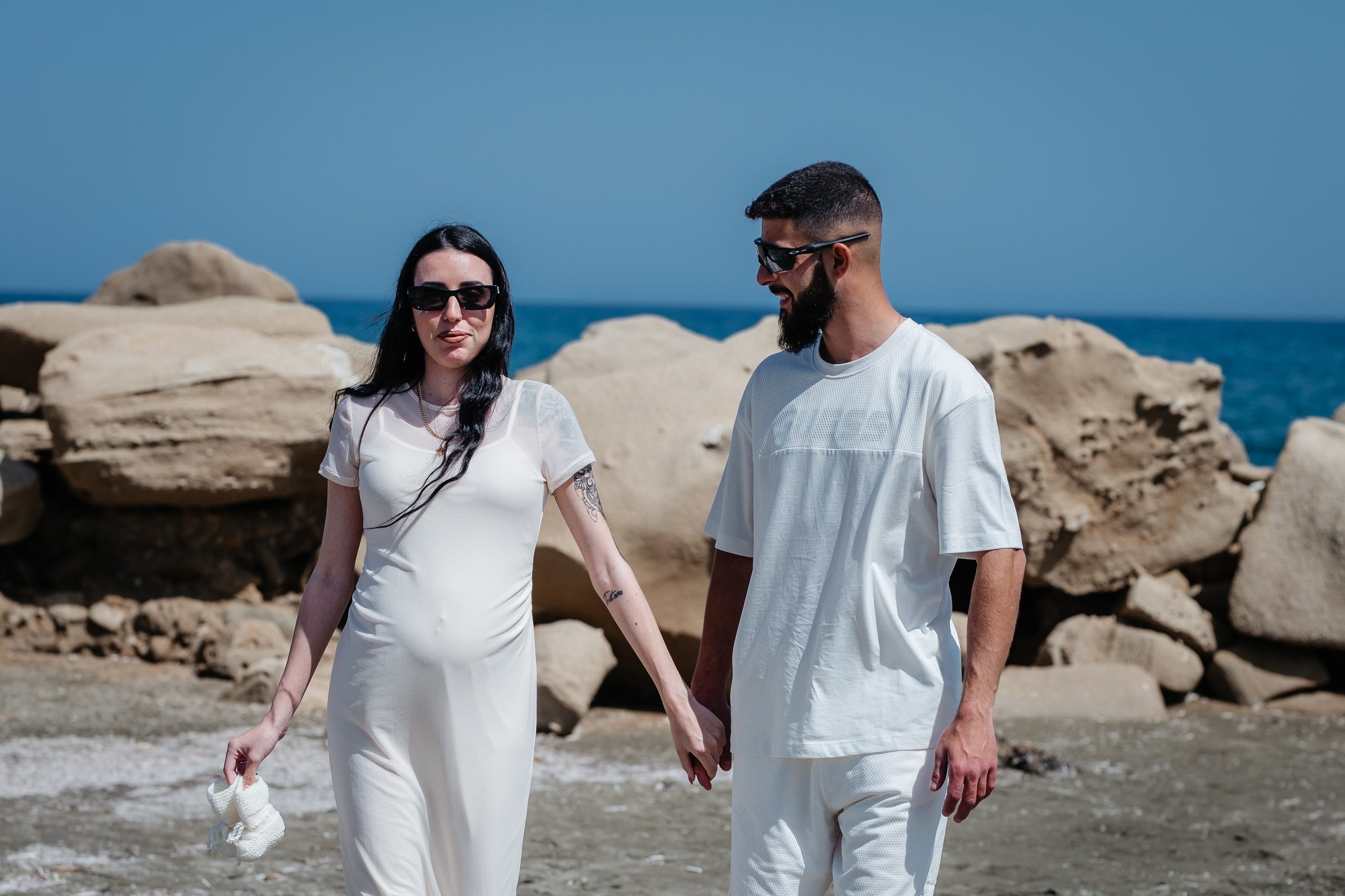 Maternity near the sea. AdrianOltean.wfolio.pro