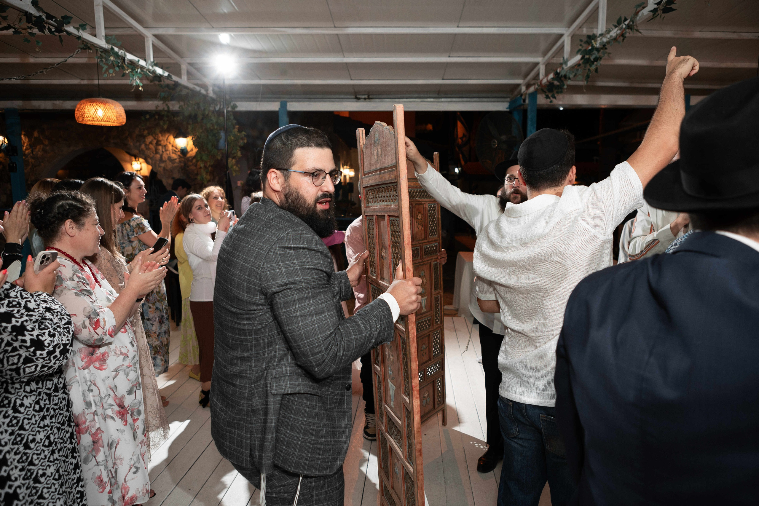 WEDDING IN A COZY PLACE NEAR TEL AVIV. PHOTOGRAPHER IN ISRAEL