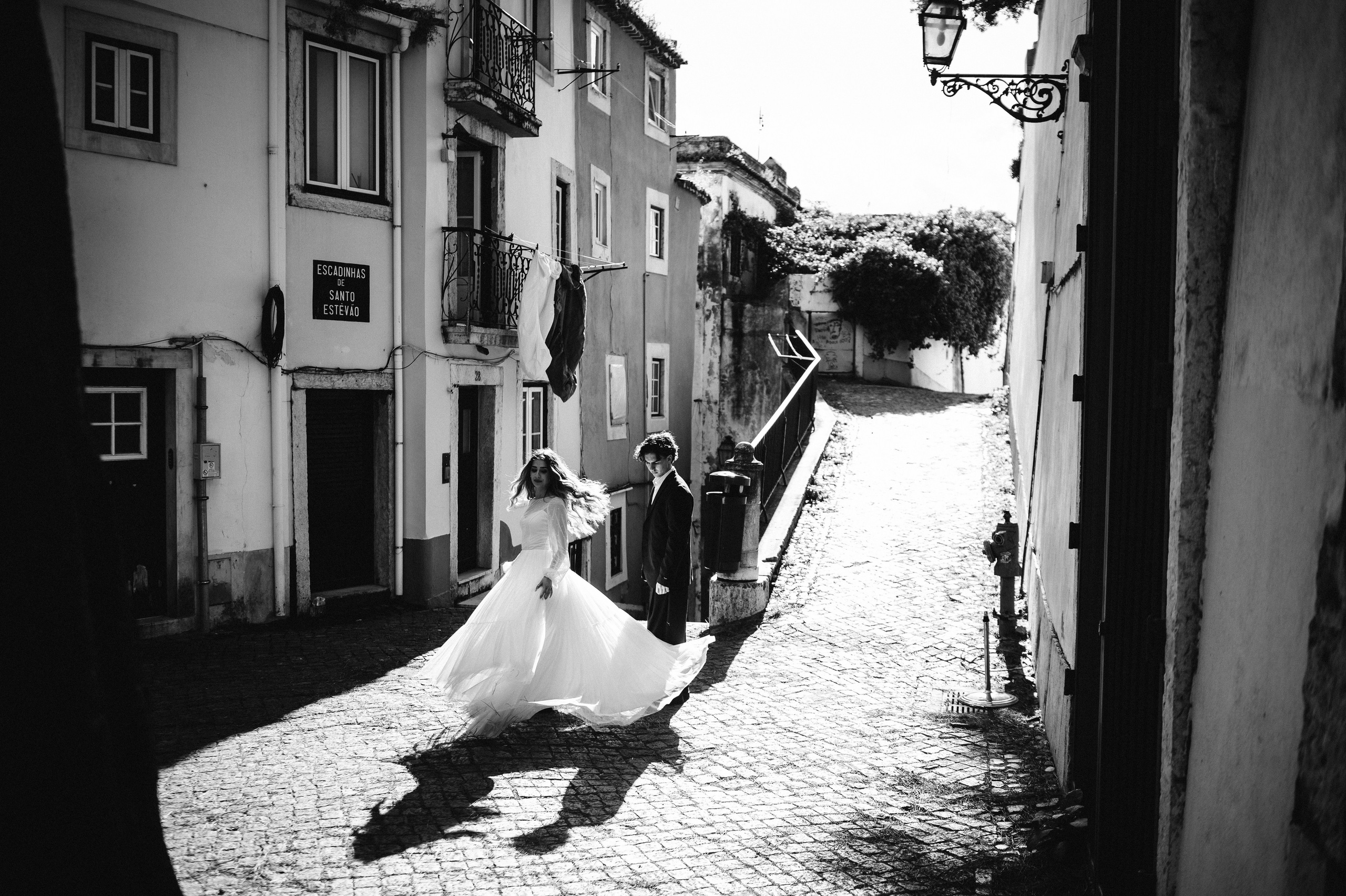 Ședință foto romantică în Lisabona – Inspirație pentru fotografiile de nuntă. Valentin Melen — wedding photographer