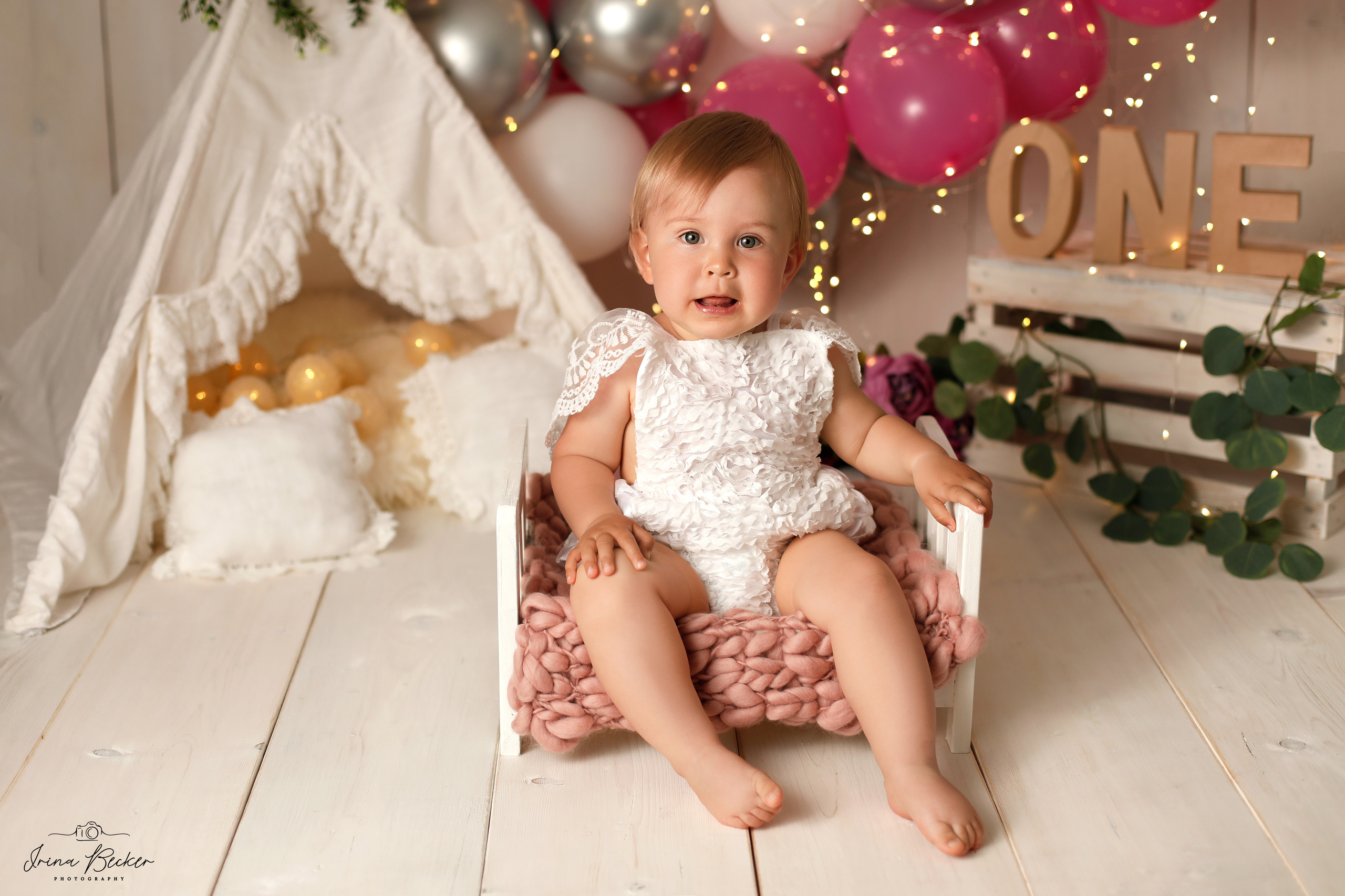 Cake-Smash Ulm, Cake-Smash Stuttgart, Cake-Smash Metzingen, Cake-Smash, Neu-Ulm, Cake-Smash Göppingen,  Erste Torte, Erste Geburtstag, Baby Shooting, Babyfotografie Ulm, Geburtstags Torte, 1 jähr shooting, Erste Torte Ulm, Erste Torte Stuttgart, Erste Torte Metzingen, Erste Torte Neu-Ulm, Babyfotografie Neu-Ulm, Babyfotografie Stuttgart, Babyfotografie Reutlingen, Babyfotografie Memmingen, Babyfotografie Günzburg, Babyfotografie Ravensburg, Babyfotografie Bodensee, Babyfotografie Tübingen, Babyfotografie Sigmaringen, Kindergeburstag Ulm, Babyfotograf Ulm, Babyfotograf Ehingen, Babyfotograf Riedlingen, Babyfotograf Laupheim