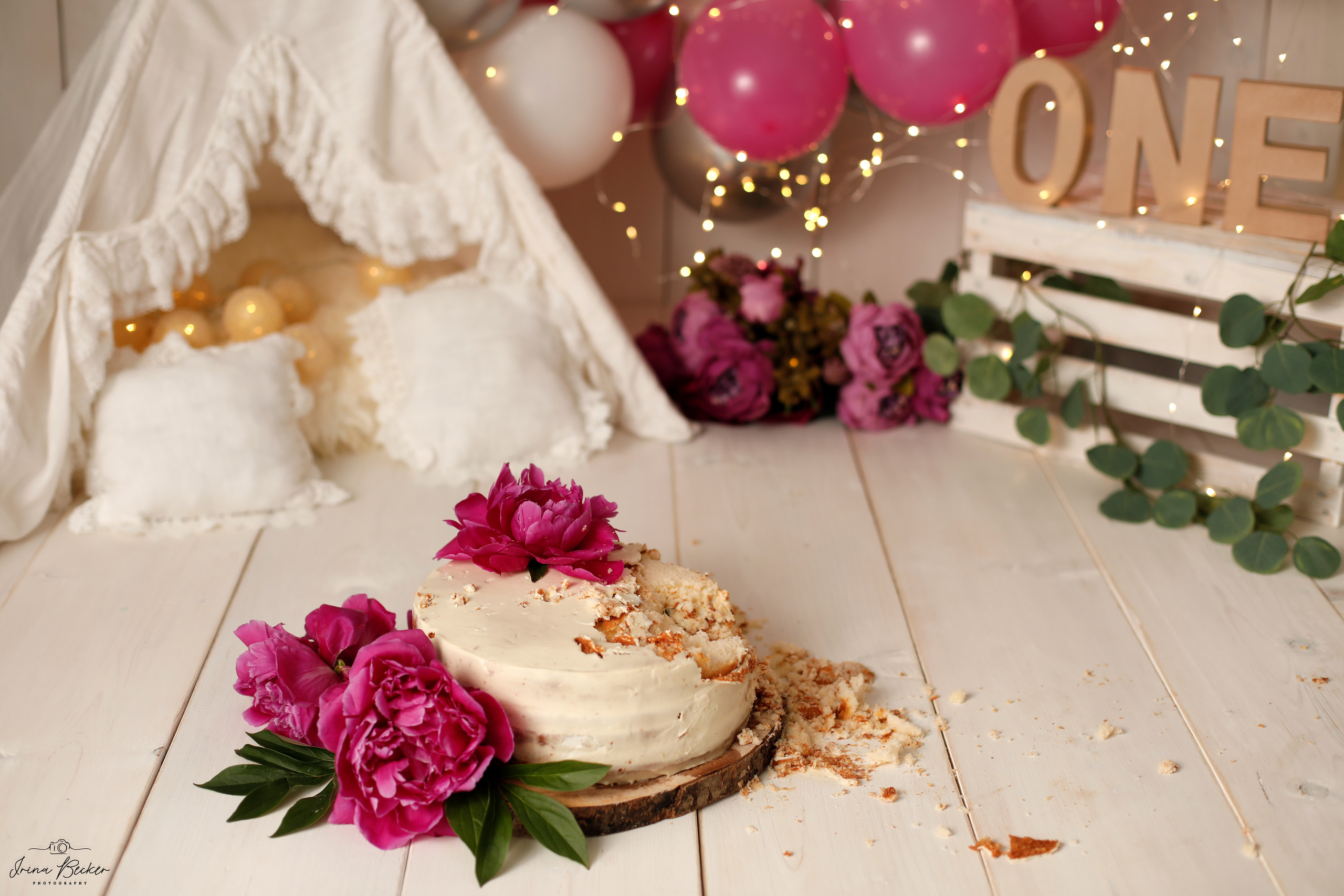 Cake-Smash Ulm, Cake-Smash Stuttgart, Cake-Smash Metzingen, Cake-Smash, Neu-Ulm, Cake-Smash Göppingen,  Erste Torte, Erste Geburtstag, Baby Shooting, Babyfotografie Ulm, Geburtstags Torte, 1 jähr shooting, Erste Torte Ulm, Erste Torte Stuttgart, Erste Torte Metzingen, Erste Torte Neu-Ulm, Babyfotografie Neu-Ulm, Babyfotografie Stuttgart, Babyfotografie Reutlingen, Babyfotografie Memmingen, Babyfotografie Günzburg, Babyfotografie Ravensburg, Babyfotografie Bodensee, Babyfotografie Tübingen, Babyfotografie Sigmaringen, Kindergeburstag Ulm, Babyfotograf Ulm, Babyfotograf Ehingen, Babyfotograf Riedlingen, Babyfotograf Laupheim