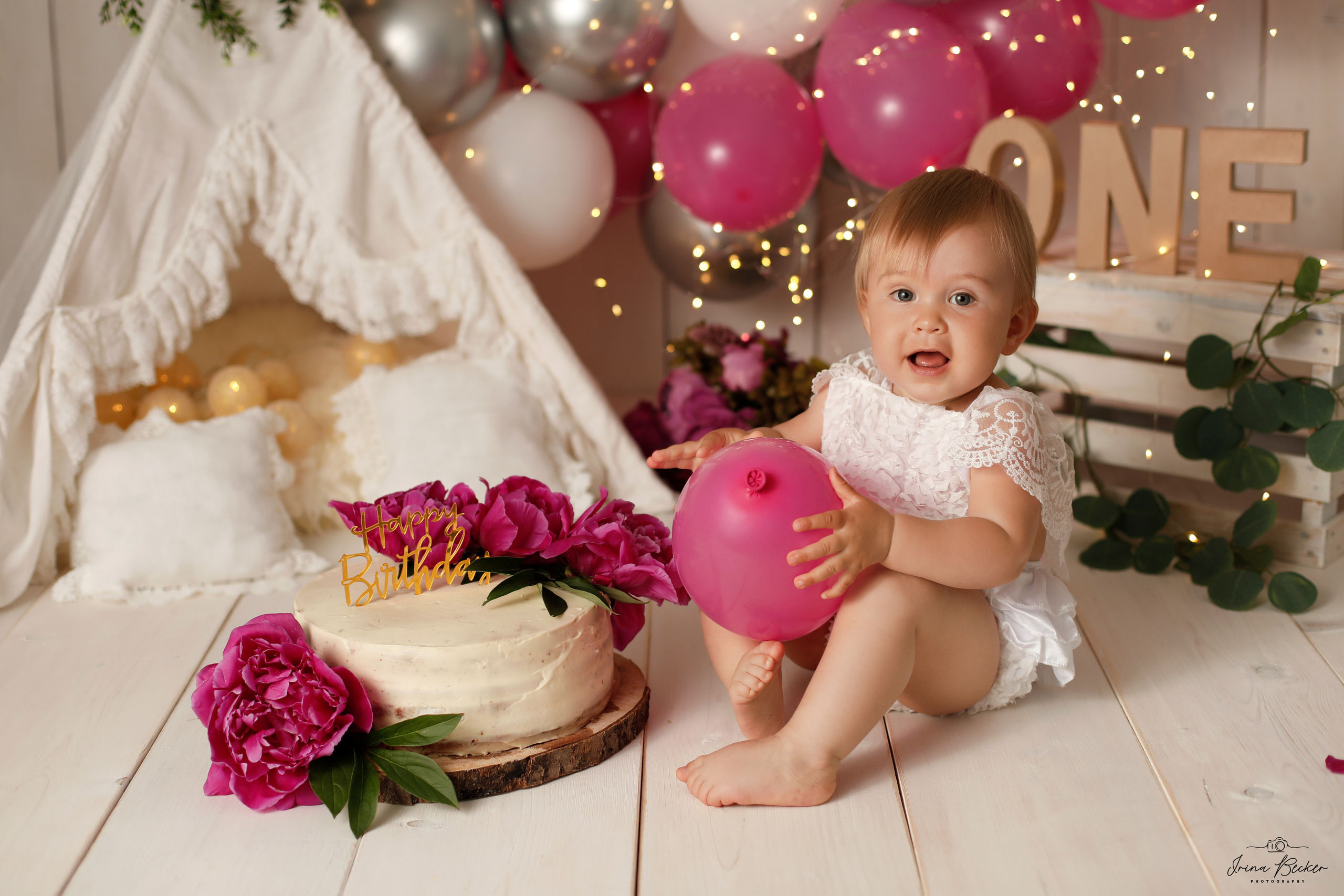 Cake-Smash Ulm, Cake-Smash Stuttgart, Cake-Smash Metzingen, Cake-Smash, Neu-Ulm, Cake-Smash Göppingen,  Erste Torte, Erste Geburtstag, Baby Shooting, Babyfotografie Ulm, Geburtstags Torte, 1 jähr shooting, Erste Torte Ulm, Erste Torte Stuttgart, Erste Torte Metzingen, Erste Torte Neu-Ulm, Babyfotografie Neu-Ulm, Babyfotografie Stuttgart, Babyfotografie Reutlingen, Babyfotografie Memmingen, Babyfotografie Günzburg, Babyfotografie Ravensburg, Babyfotografie Bodensee, Babyfotografie Tübingen, Babyfotografie Sigmaringen, Kindergeburstag Ulm, Babyfotograf Ulm, Babyfotograf Ehingen, Babyfotograf Riedlingen, Babyfotograf Laupheim