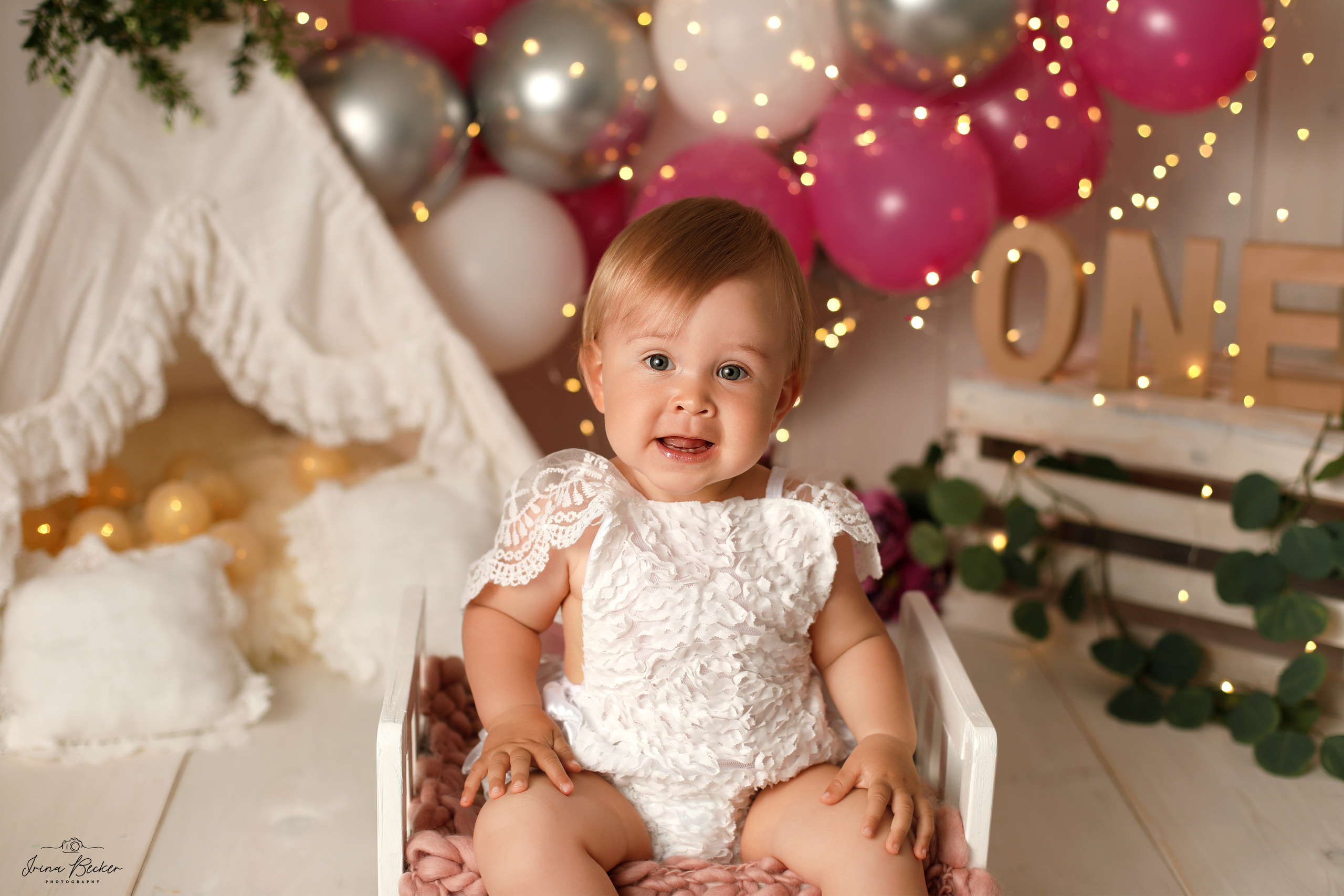 Cake-Smash Ulm, Cake-Smash Stuttgart, Cake-Smash Metzingen, Cake-Smash, Neu-Ulm, Cake-Smash Göppingen,  Erste Torte, Erste Geburtstag, Baby Shooting, Babyfotografie Ulm, Geburtstags Torte, 1 jähr shooting, Erste Torte Ulm, Erste Torte Stuttgart, Erste Torte Metzingen, Erste Torte Neu-Ulm, Babyfotografie Neu-Ulm, Babyfotografie Stuttgart, Babyfotografie Reutlingen, Babyfotografie Memmingen, Babyfotografie Günzburg, Babyfotografie Ravensburg, Babyfotografie Bodensee, Babyfotografie Tübingen, Babyfotografie Sigmaringen, Kindergeburstag Ulm, Babyfotograf Ulm, Babyfotograf Ehingen, Babyfotograf Riedlingen, Babyfotograf Laupheim