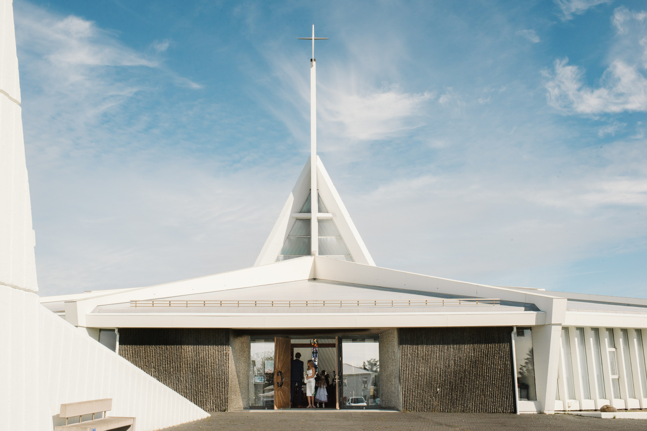 Iris and Helgi. Michalina Dzianach Wedding Photographer Iceland