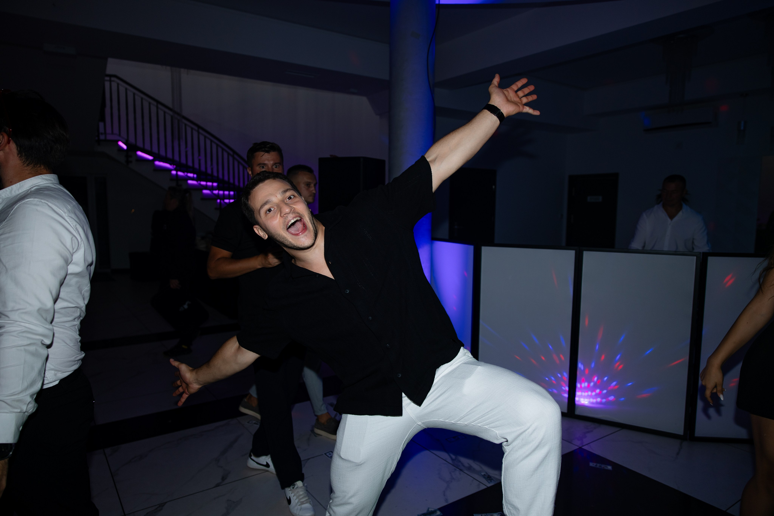 Артур + Анастасія. Весільний, сімейний фотограф Варшава