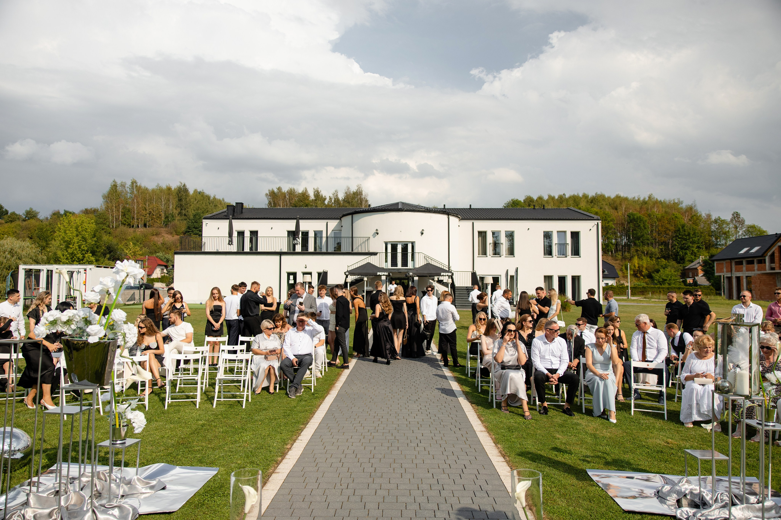 Артур + Анастасія. Весільний, сімейний фотограф Варшава