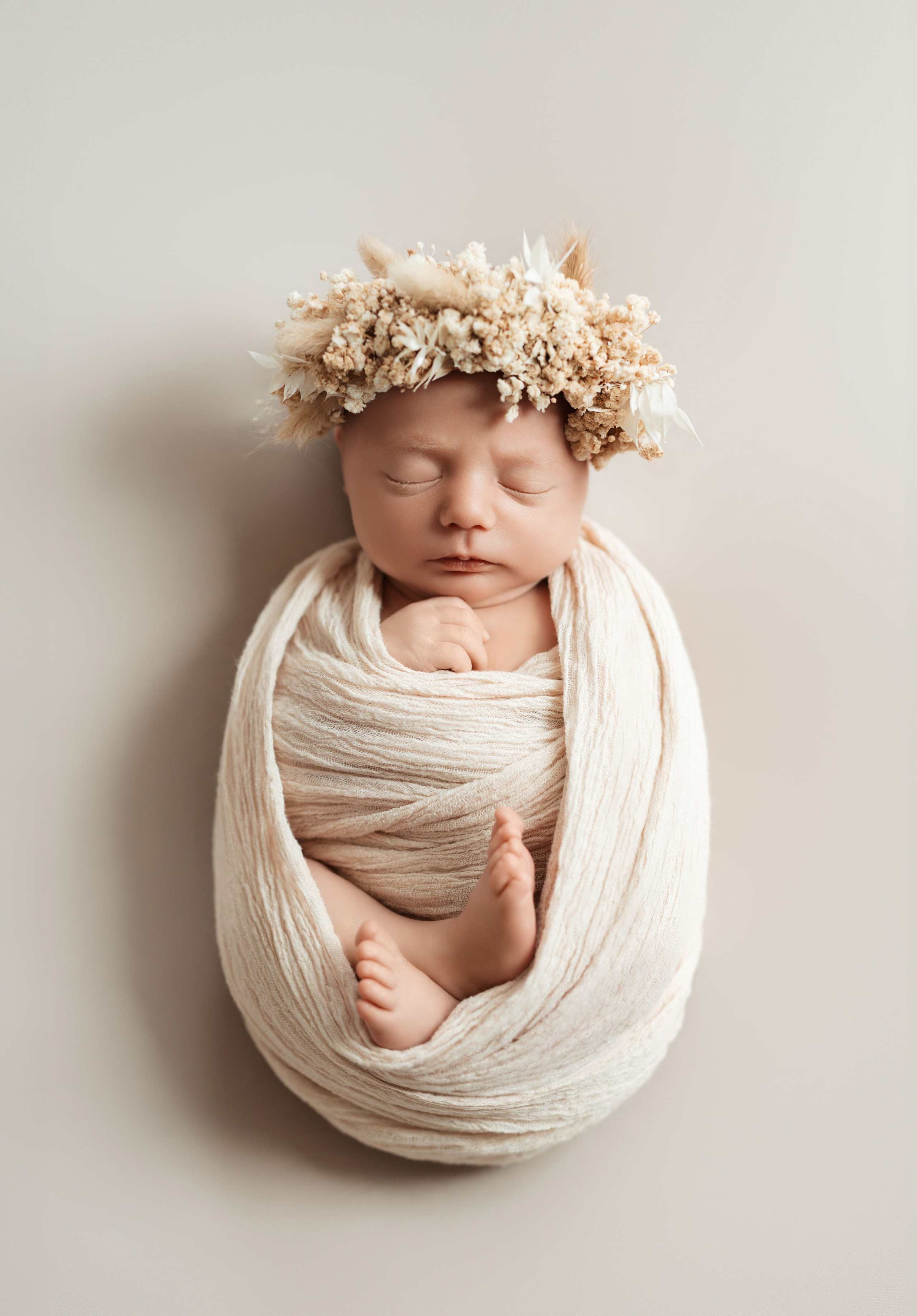 Newborn Natural. Newborn, kids, family photographer based near Zurich, Switzerland