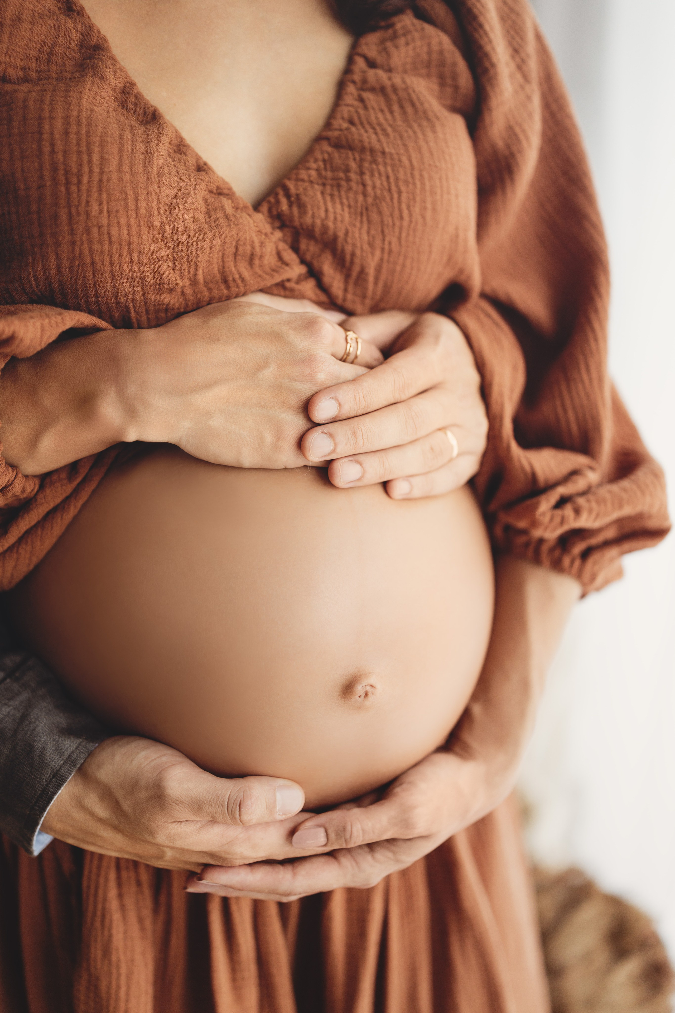 Maternity. Newborn, kids, family photographer based near Zurich, Switzerland