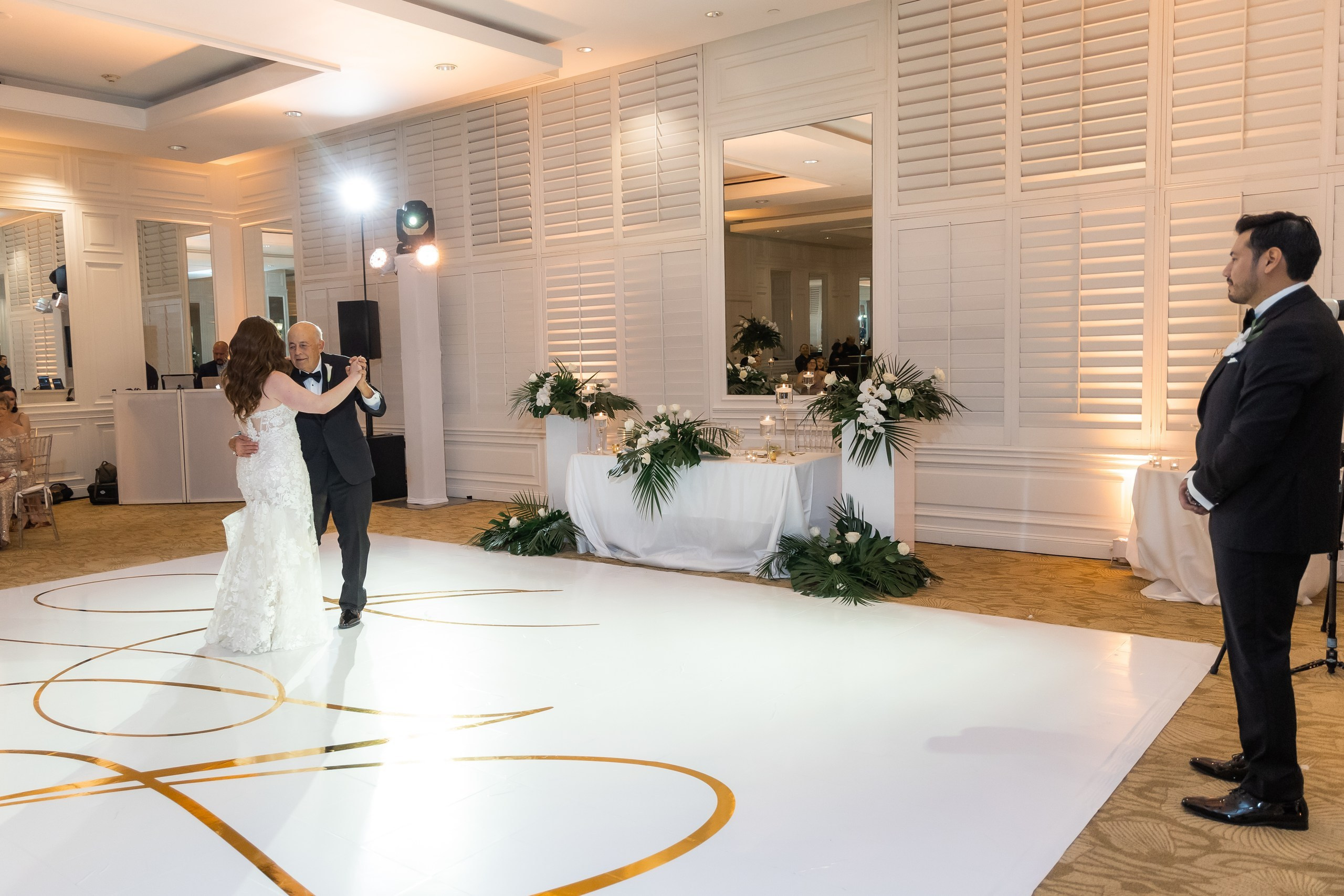 Alyssa and Daniel, The Palms Hotel, Miami. Wedding Photo & Video