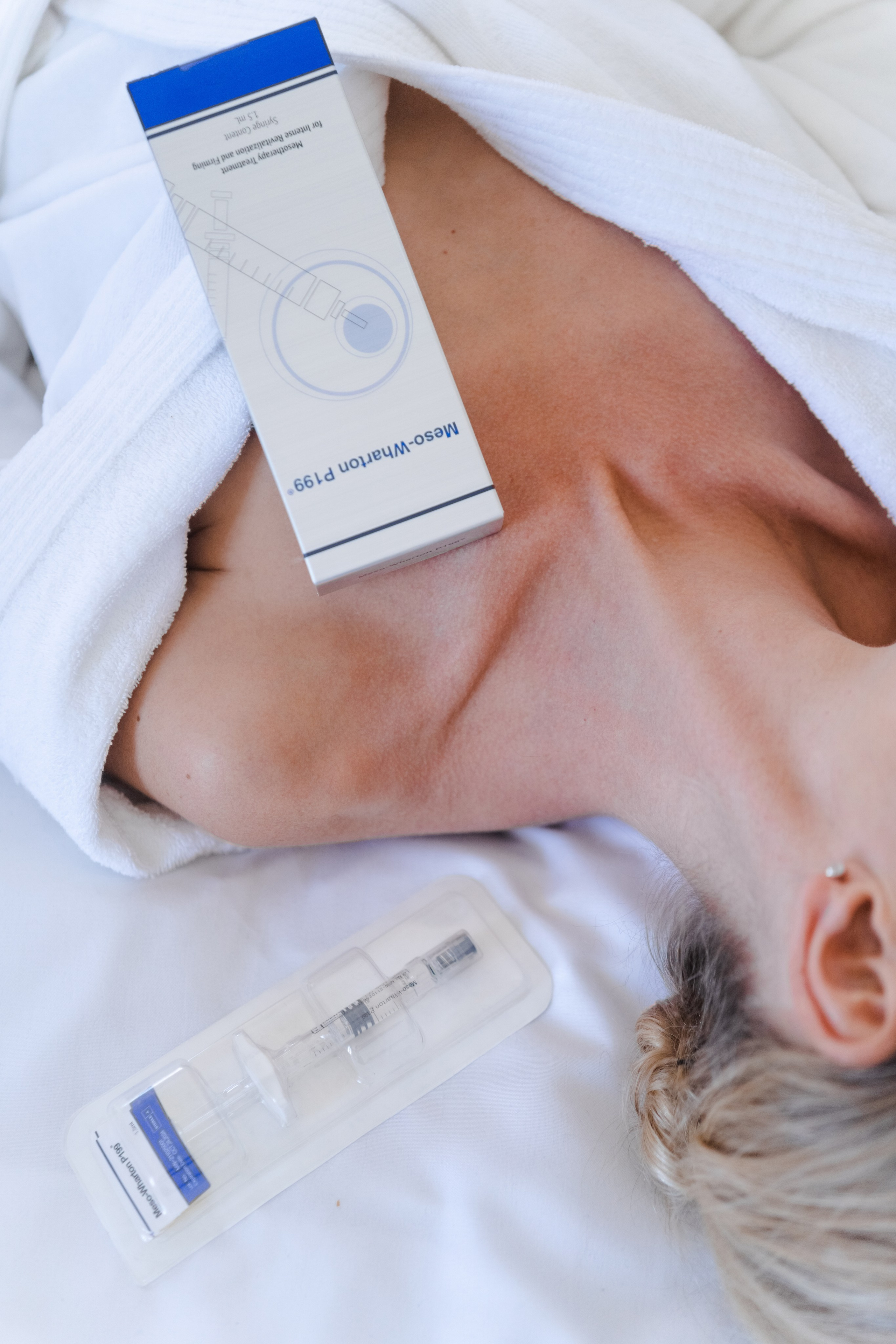 Brand Photoshoot for Cosmetologist Julia. Photographer Kristina Dorina