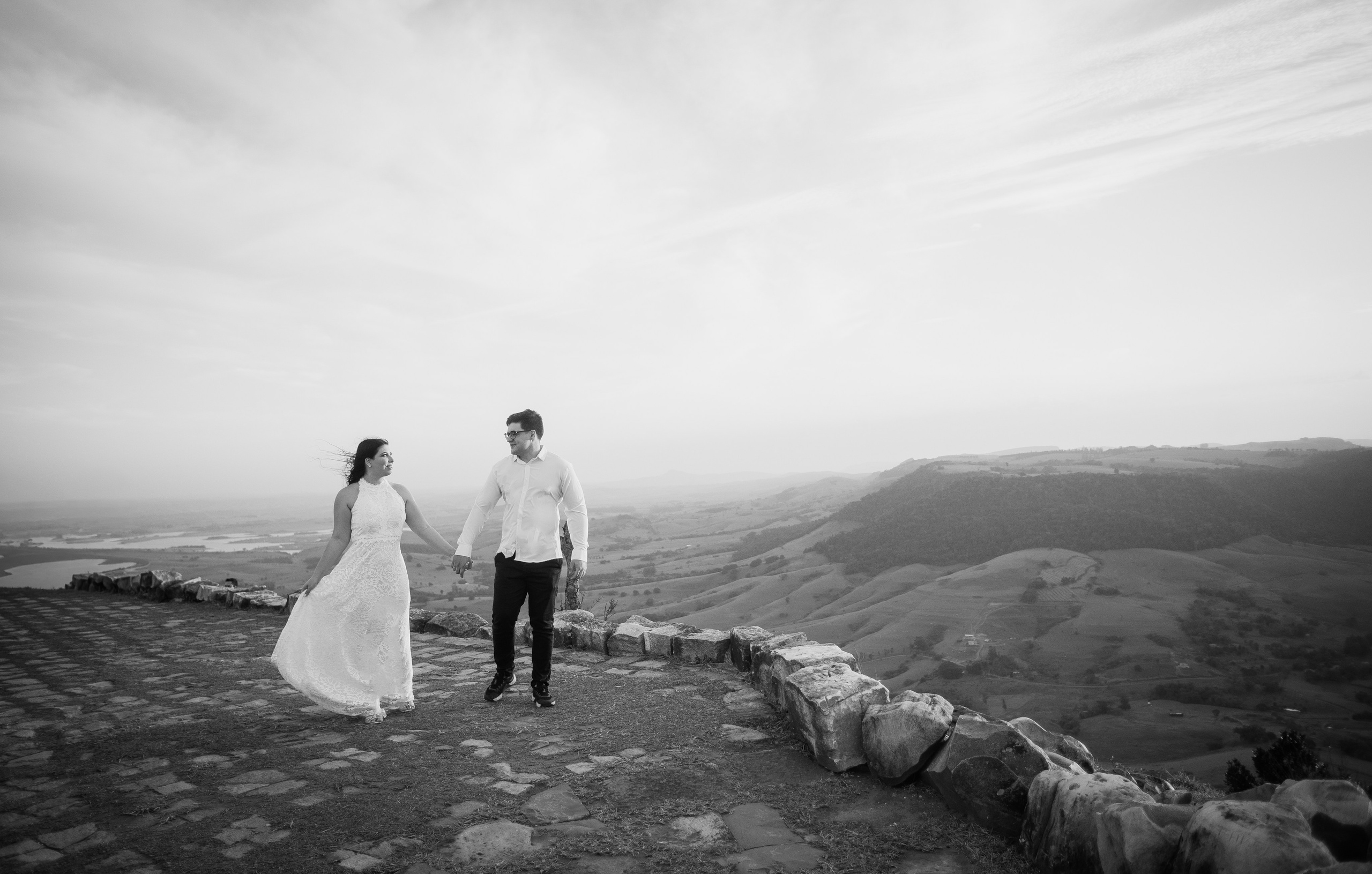 Beatriz & Pablo — Morro Do Gavião / Ribeirão Claro PR. Robson Colaço