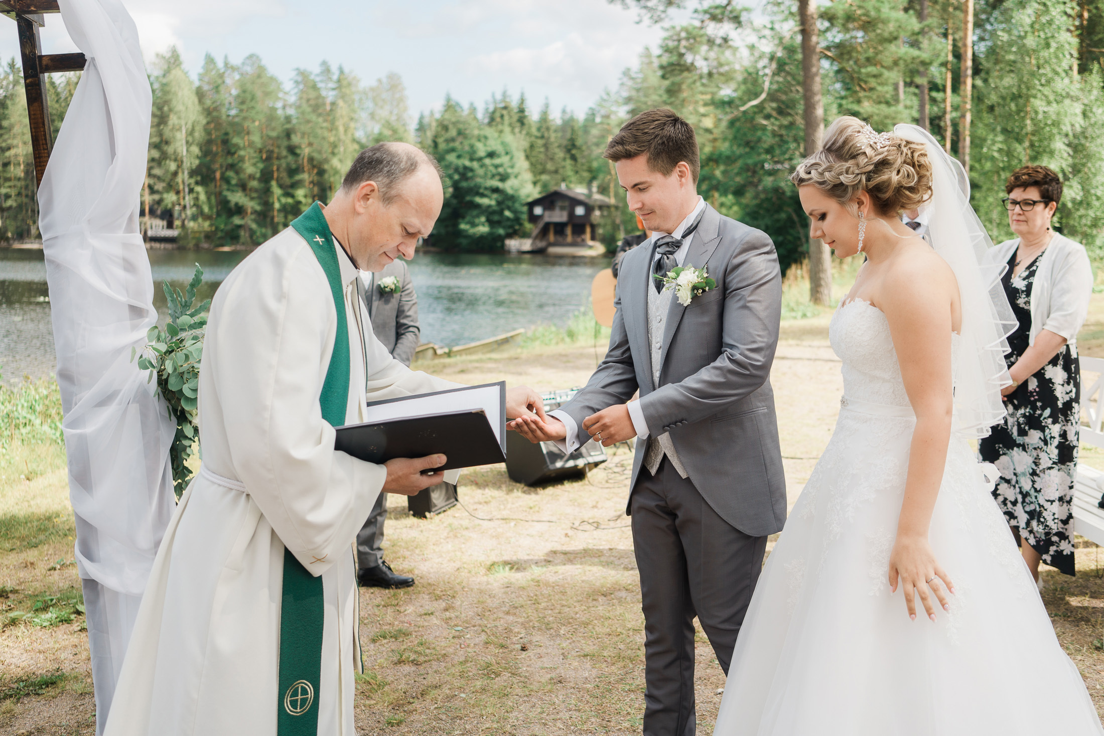 Hääkuvaus Lepolammessa