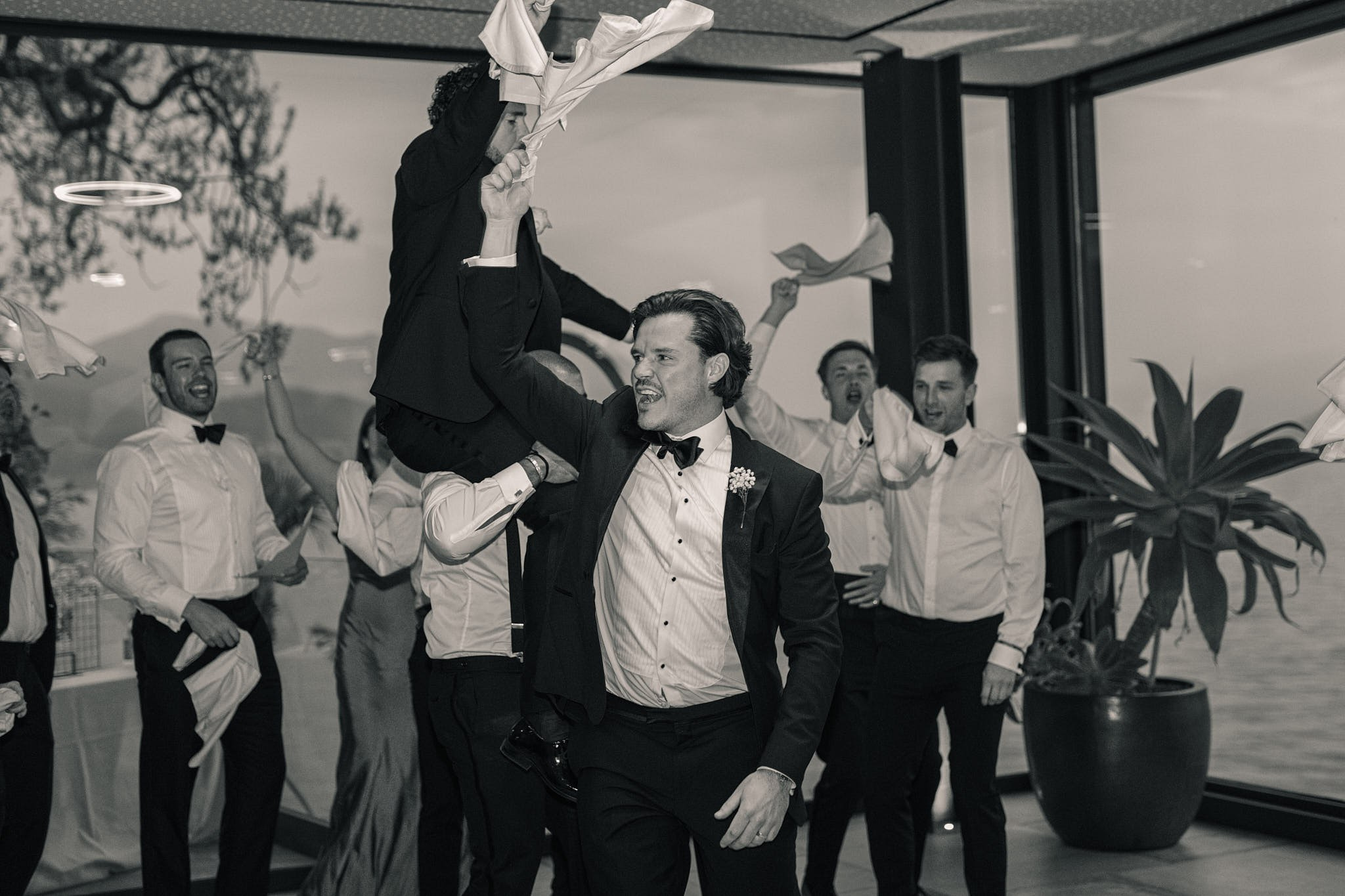 Roxie & Richard Wedding. Fotografo matrimonio Lago di Como Ferrari Media Production