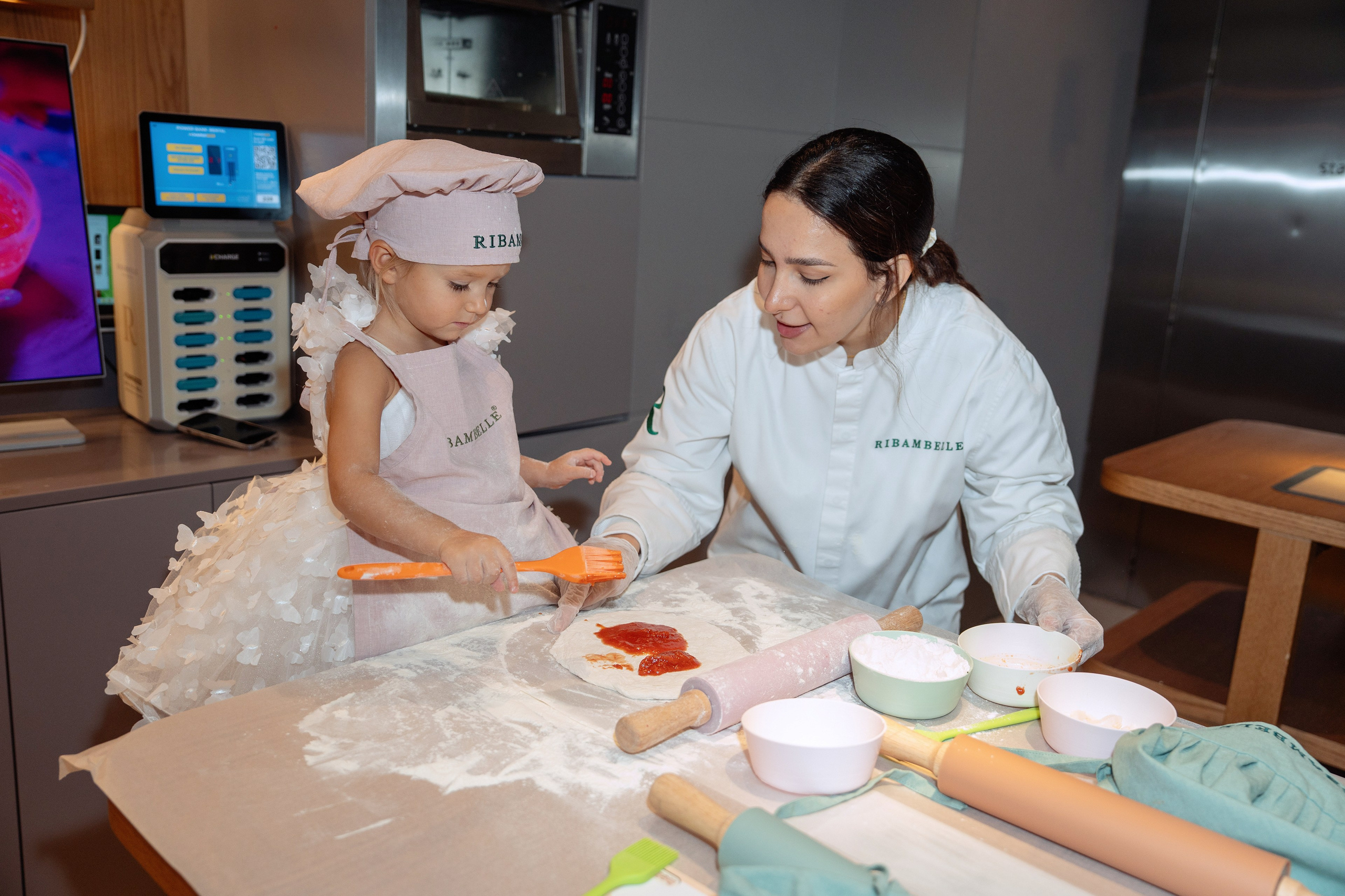 Family & Lifestyle Photography Dubai — Denys Gromov. Denys Gromov