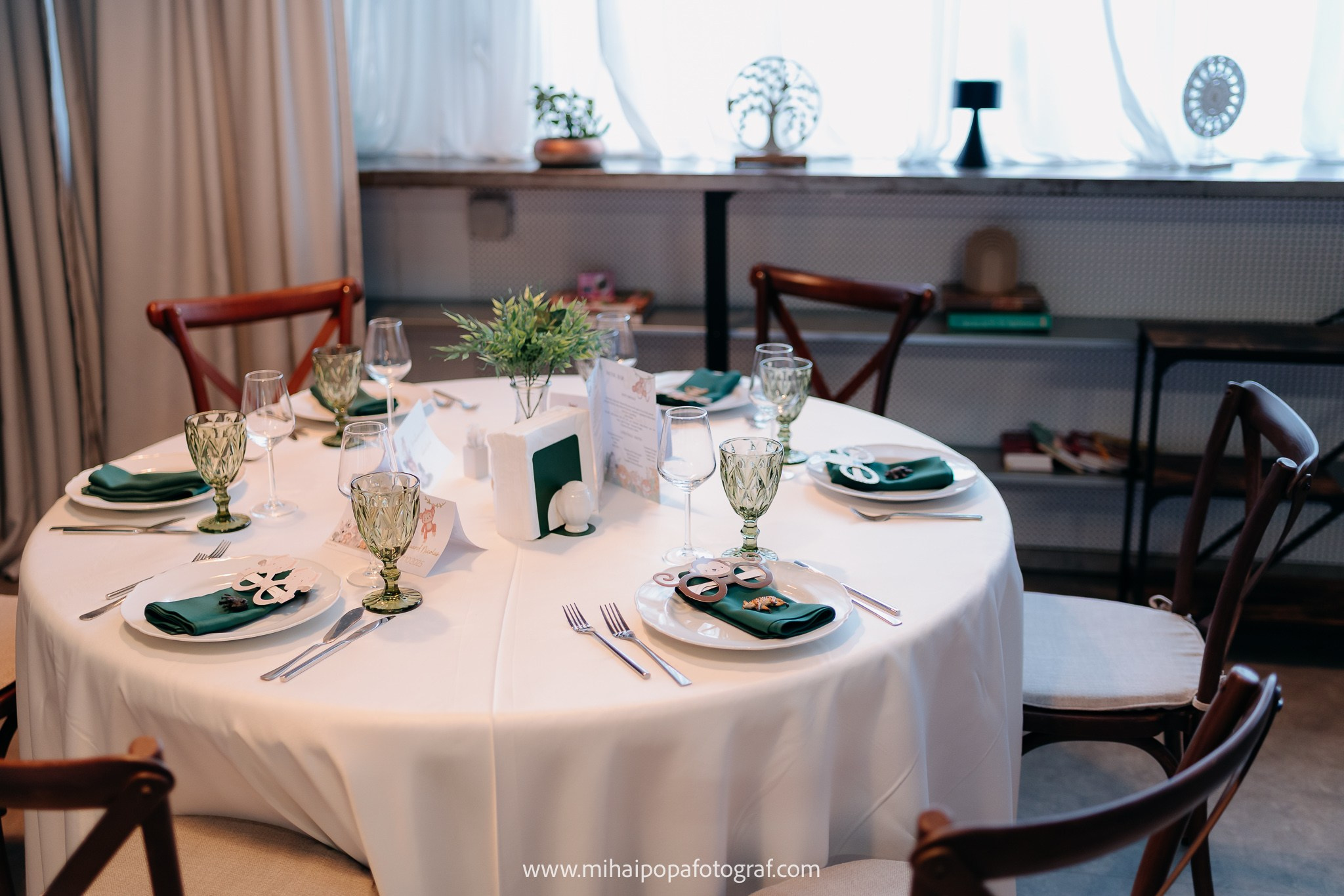 Fotograf de botez în Bucuresti| Mihai Popa Fotograf. Fotograf Nuntă & Botez București - Mihai Popa | Dincolo de oameni, imortalizez emoții!