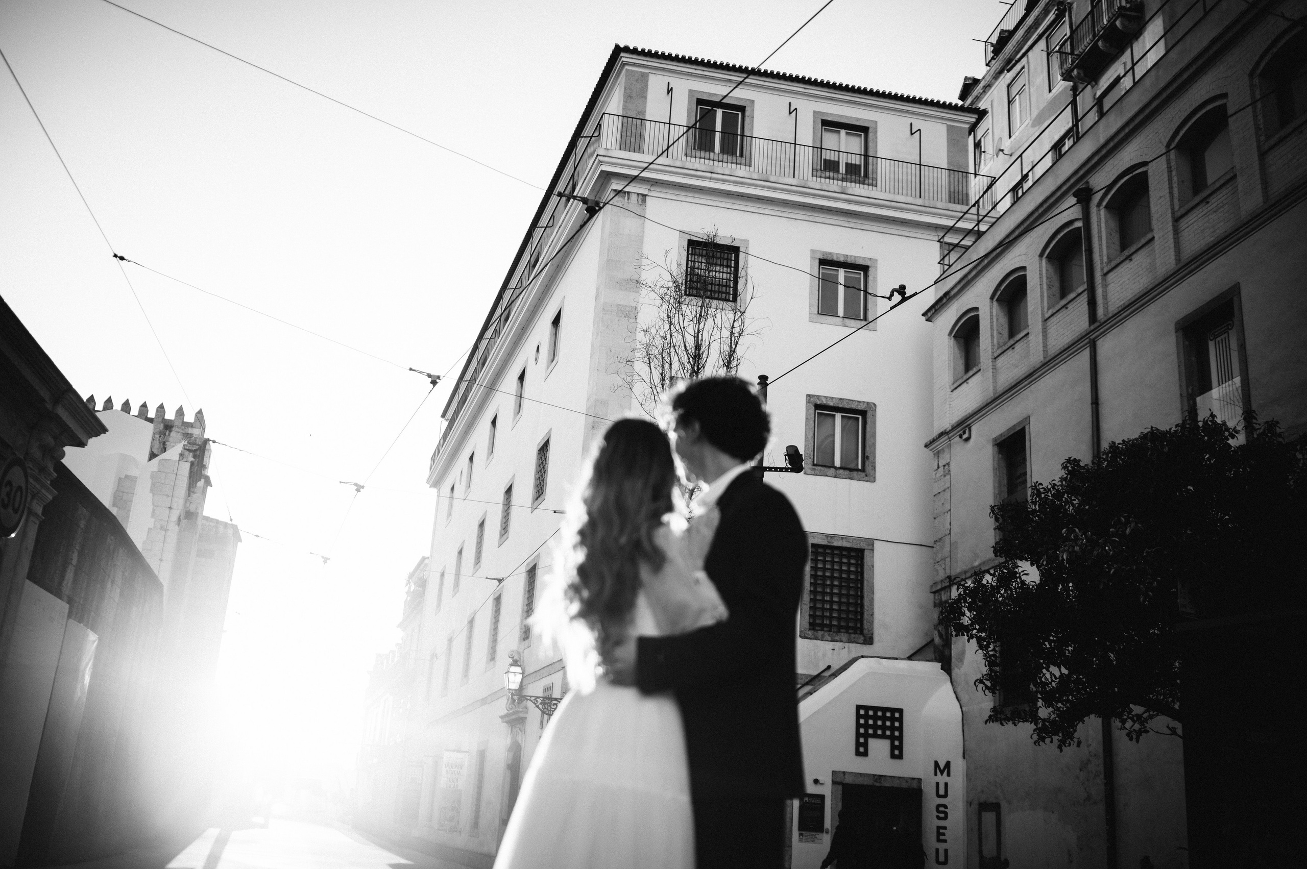 Ședință foto romantică în Lisabona – Inspirație pentru fotografiile de nuntă. Valentin Melen — wedding photographer