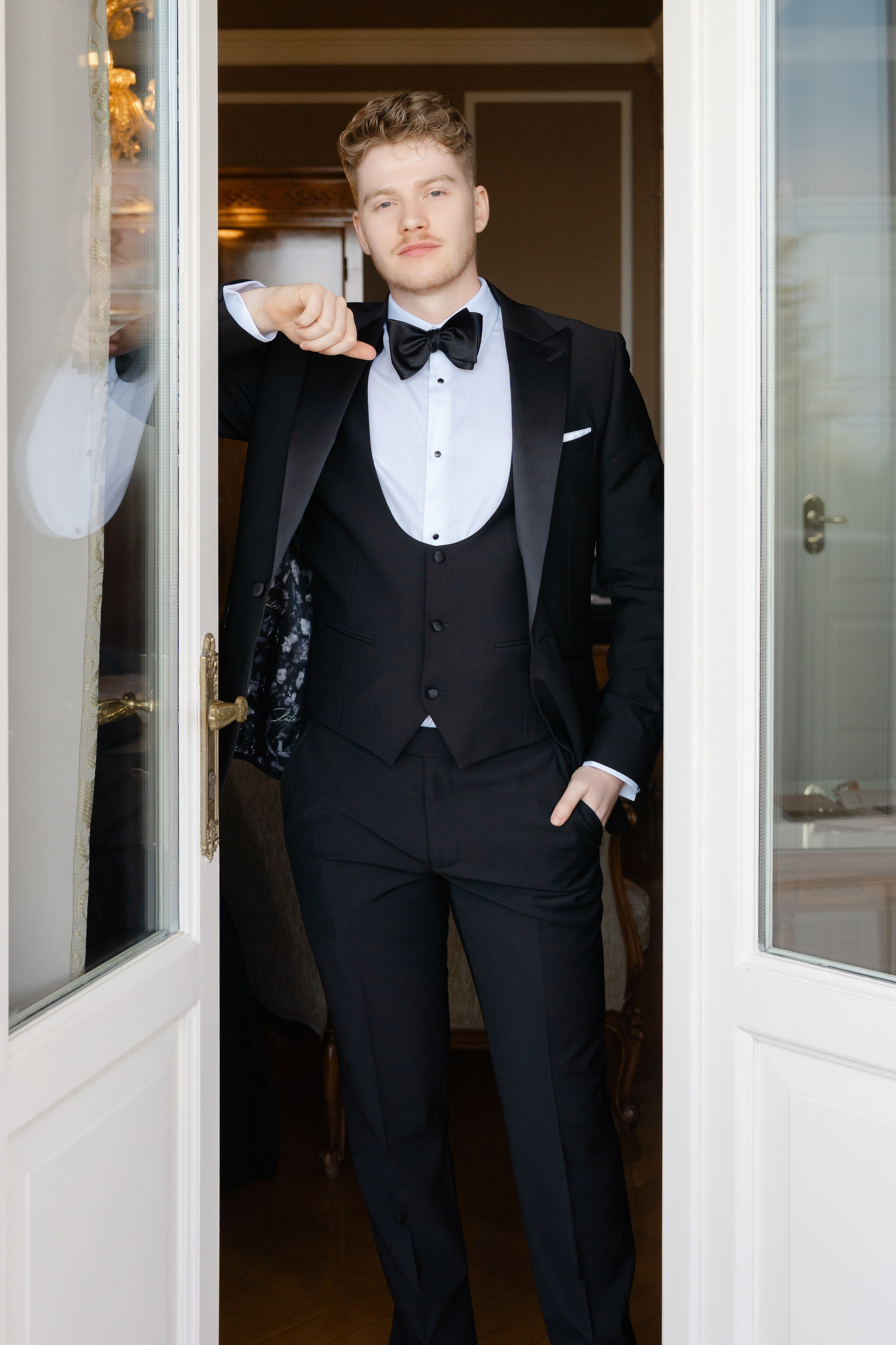 NATALIE AND ANDREW_ ELOPEMENT on LAKE GARDA. PHOTOGRAPHER IN ITALY