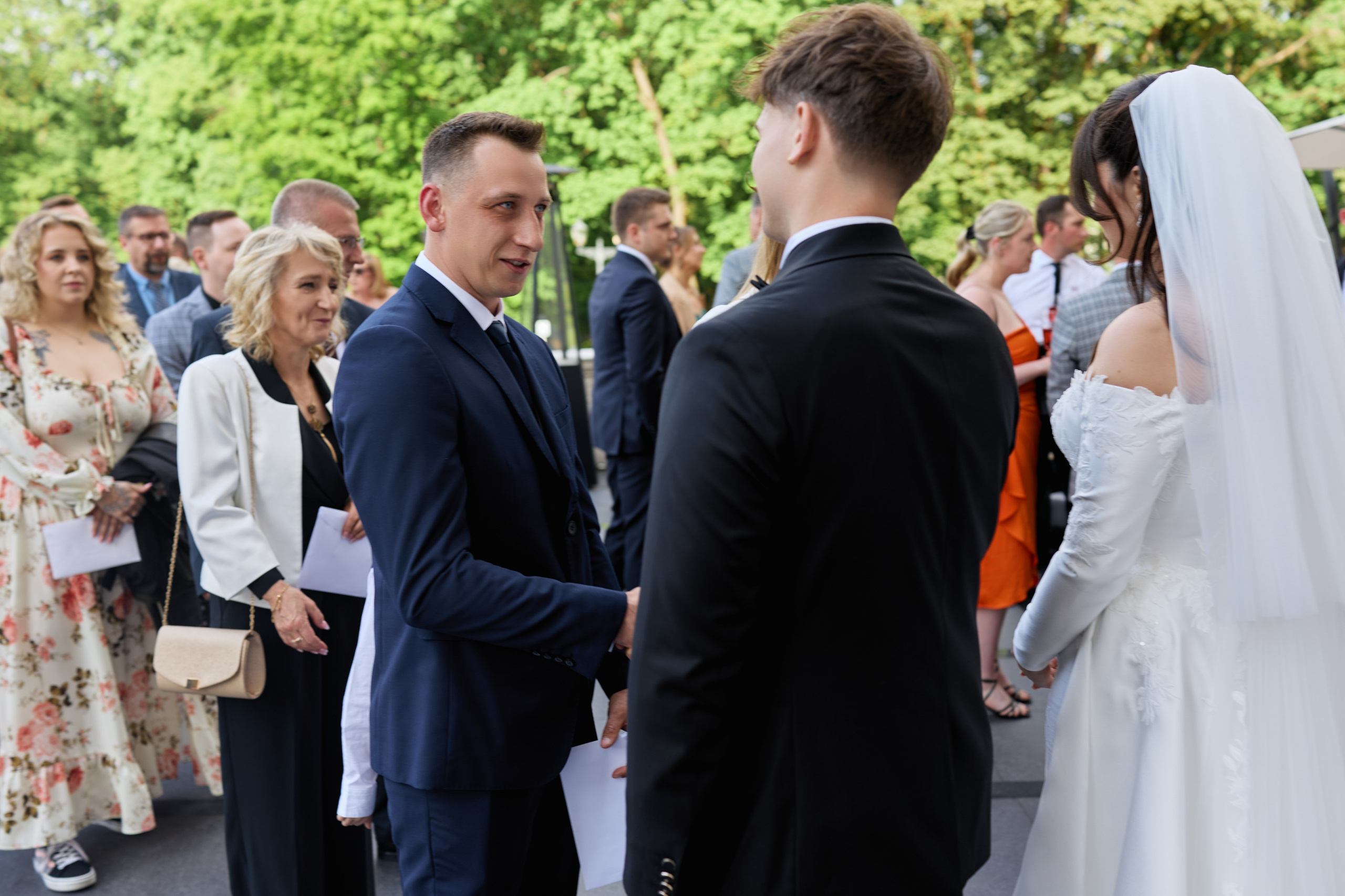 Wiktoria & Kacper. Pałac Goetz. Fotograf ślubny i rodzinny w Krakowie Yana Klymova