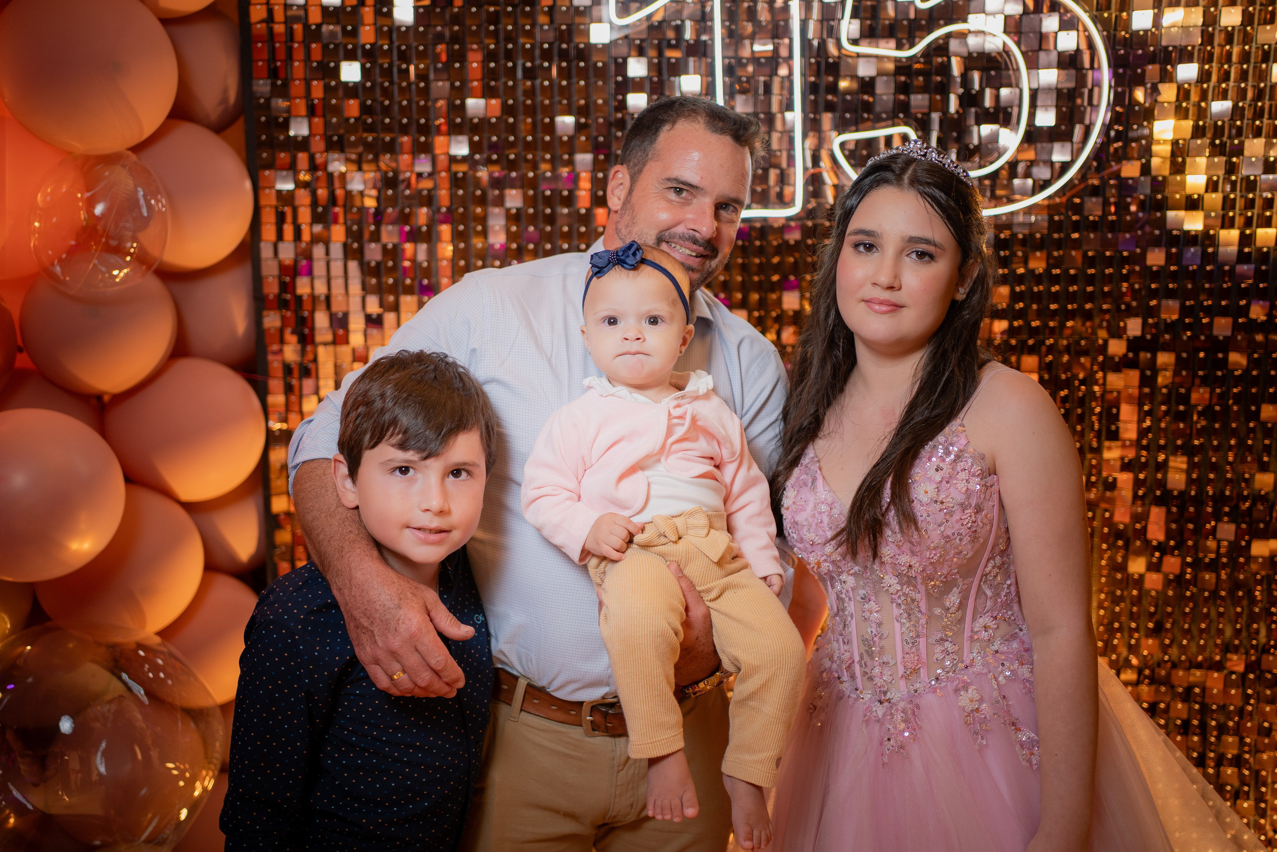 Maria Laura — Villa de León / Bauru SP. Robson Colaço