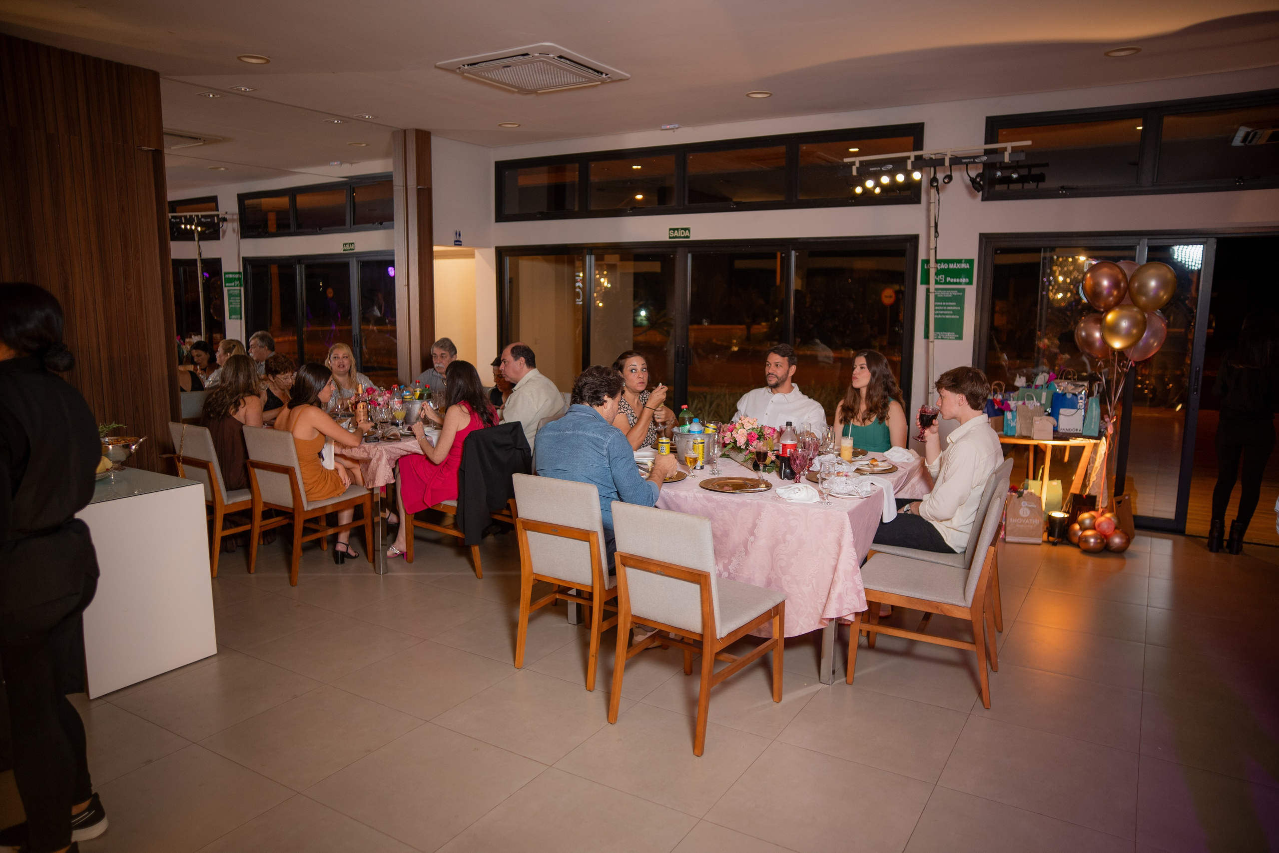 Maria Laura — Villa de León / Bauru SP. Robson Colaço