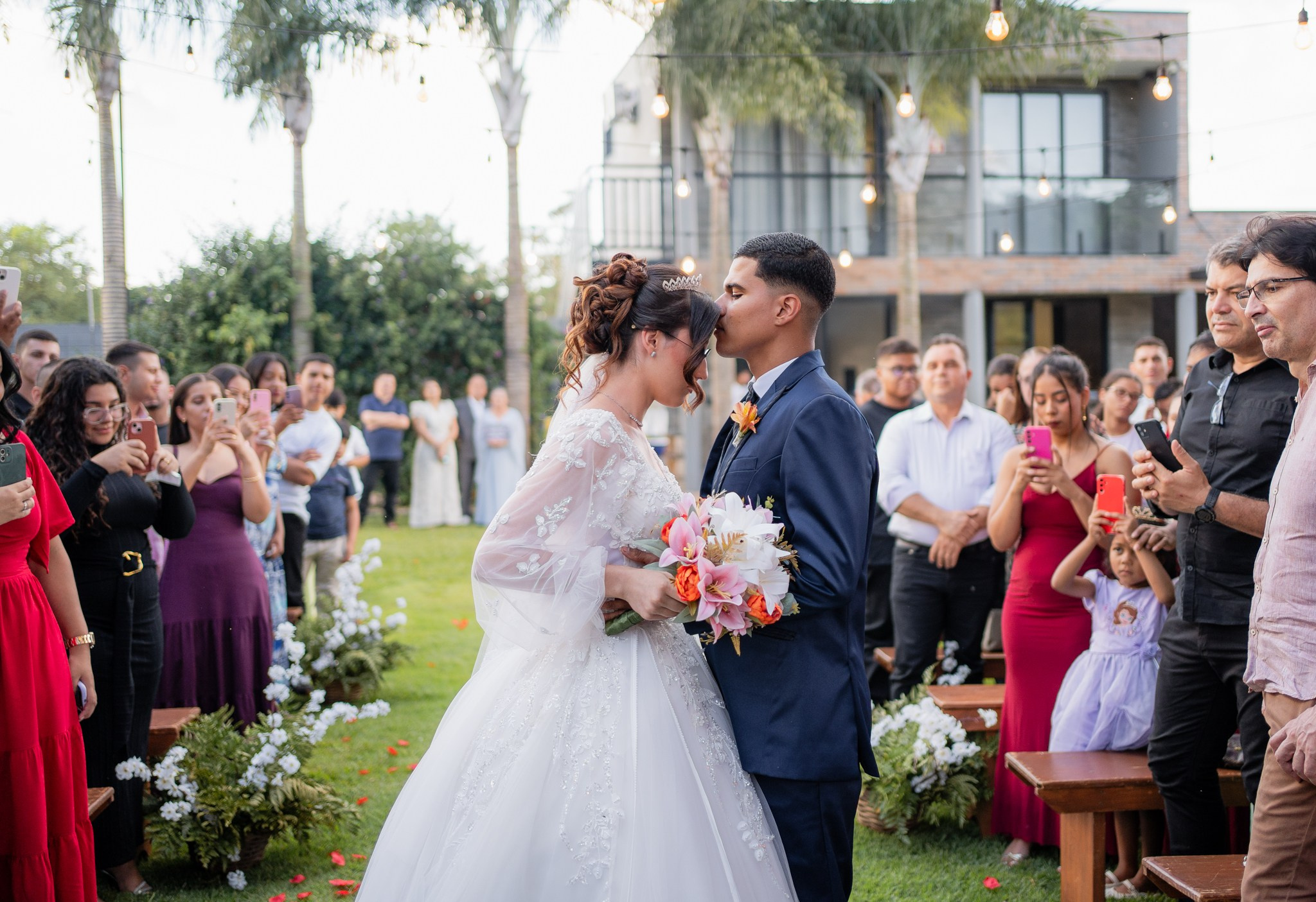 Larissa & Vinicius — Espaço Faveral / Aararaquara. Robson Colaço