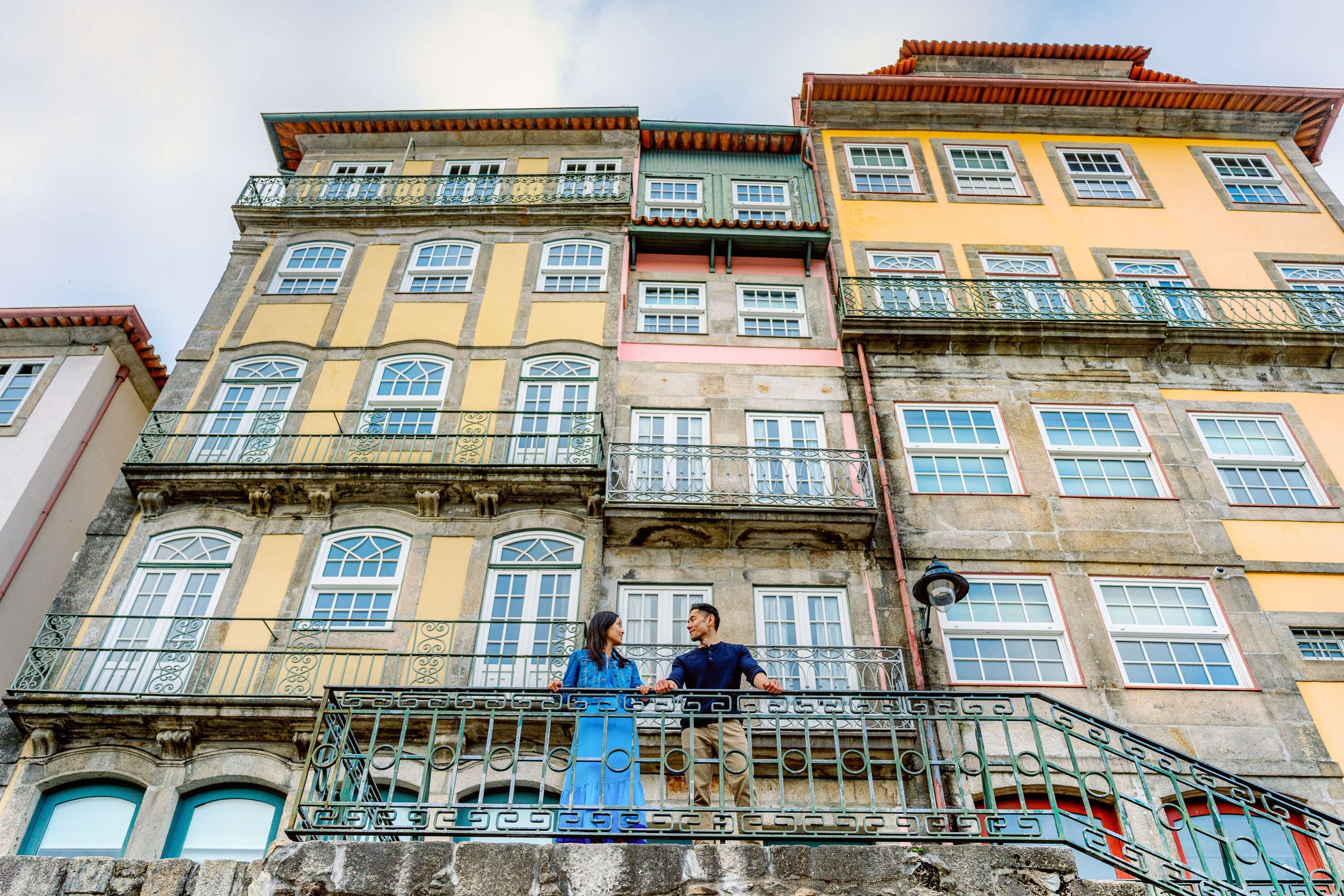 Michele & Darar in Porto. Porto Travel Photographer | Couples & Vacation Photos in Portugal — WePortugal