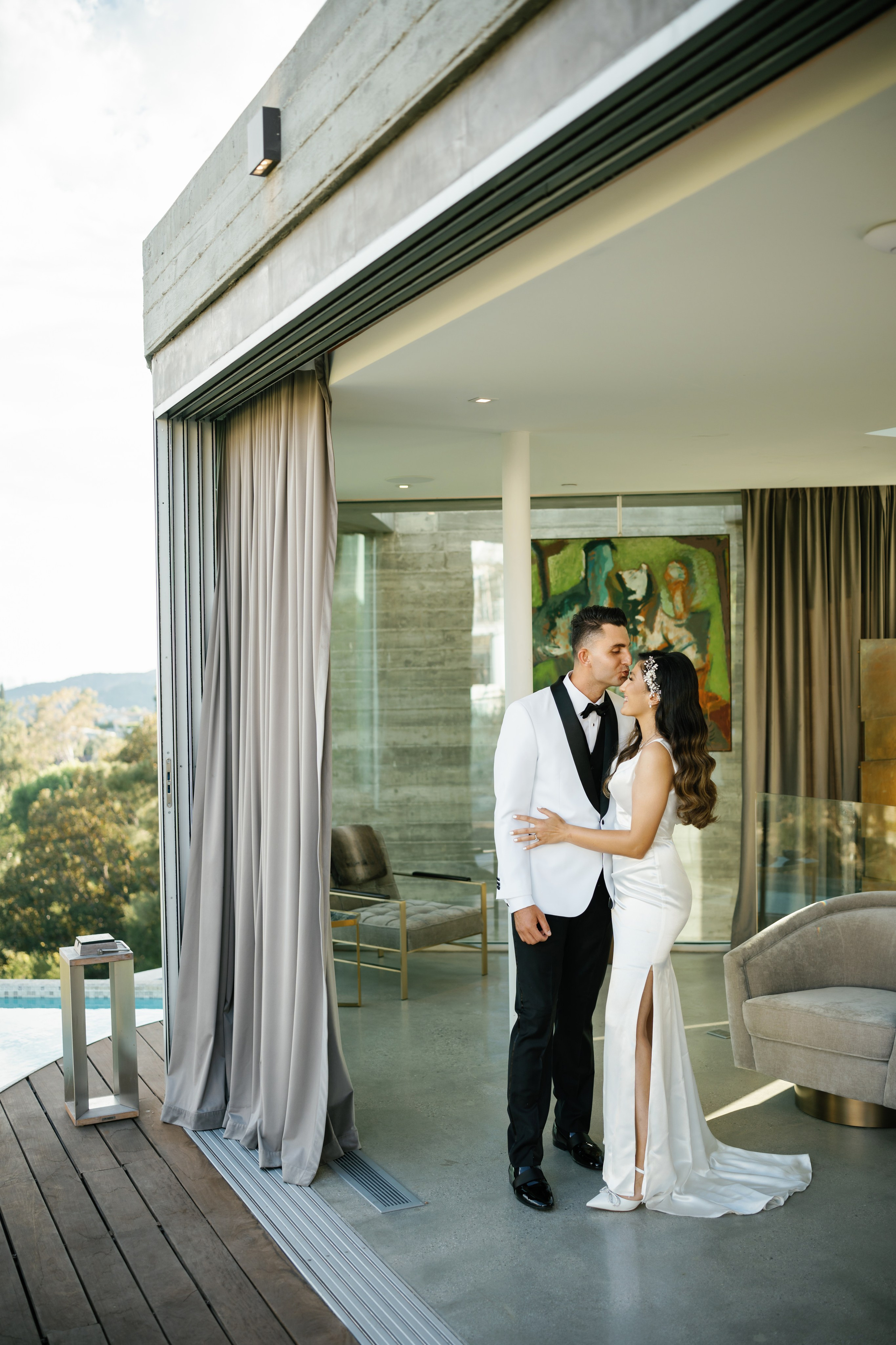 Wedding at the Hollywood Sign Venue, Los Angeles, California. Wedding Photography & Videography Team in California, Los Angeles, San Francisco, San Diego and Travel
