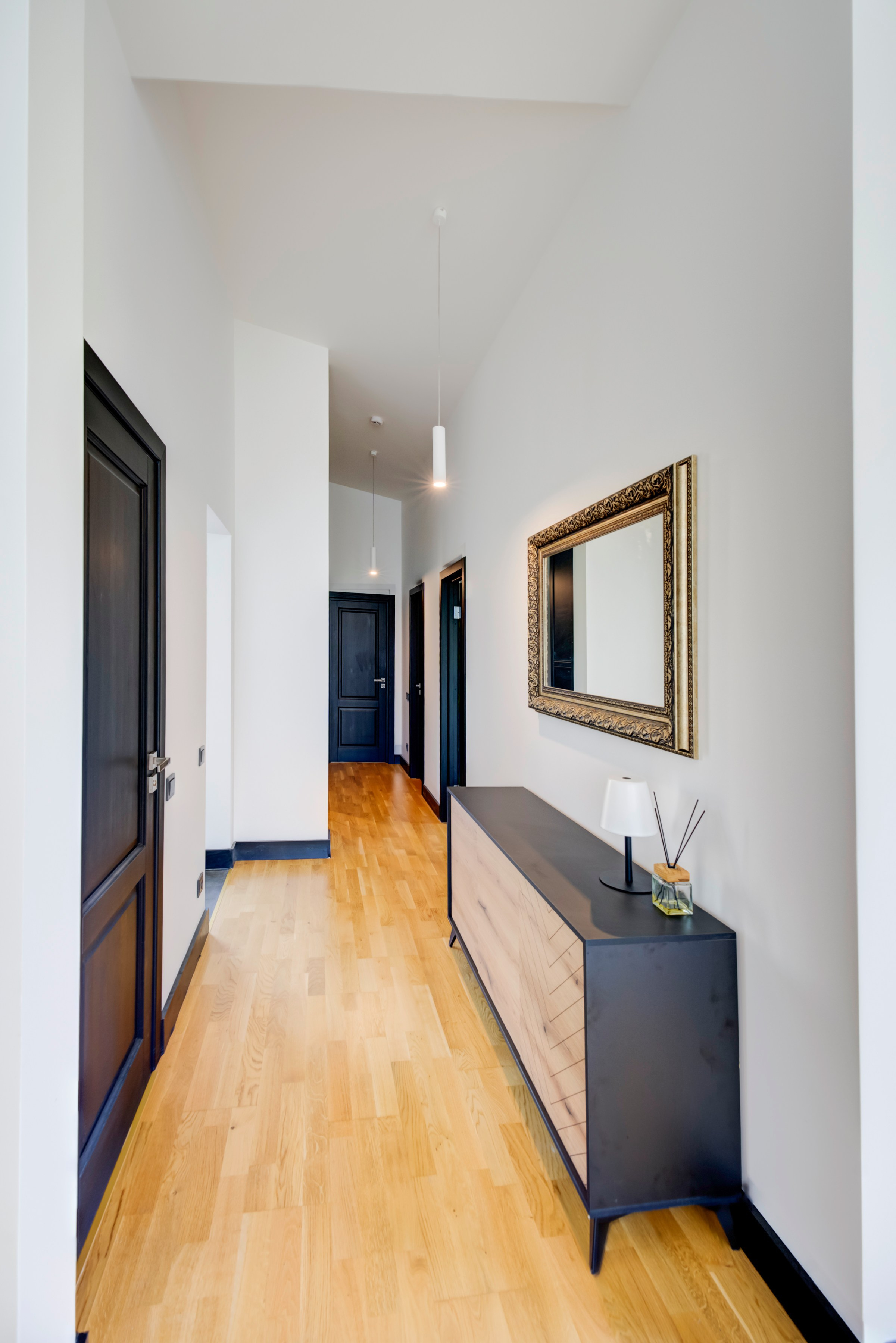 Kalvių 2-oji, Pikutiškės. Namas. Elina Sapiega fotografė Vilniuje