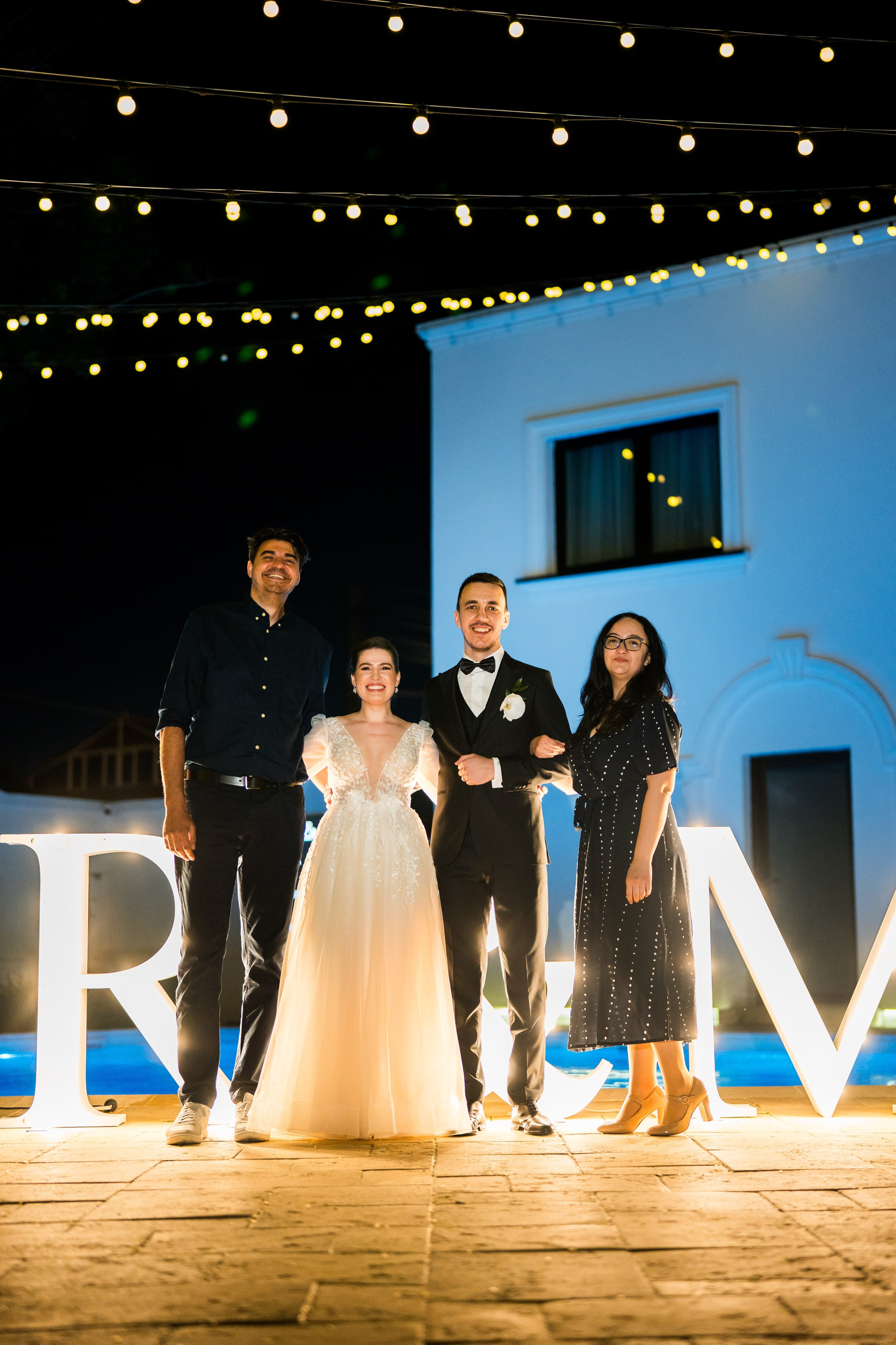 PARTY. Gabriel Florea — Fotograf nuntă București