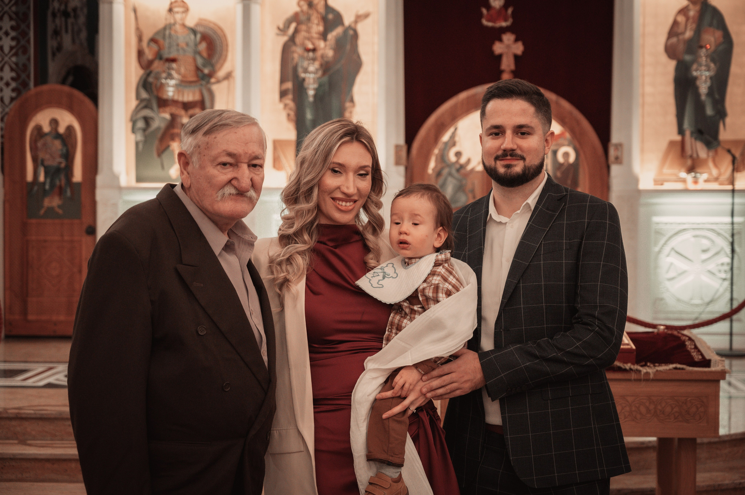 Andrej, krštenje i rođendan. BambinaaPhotography