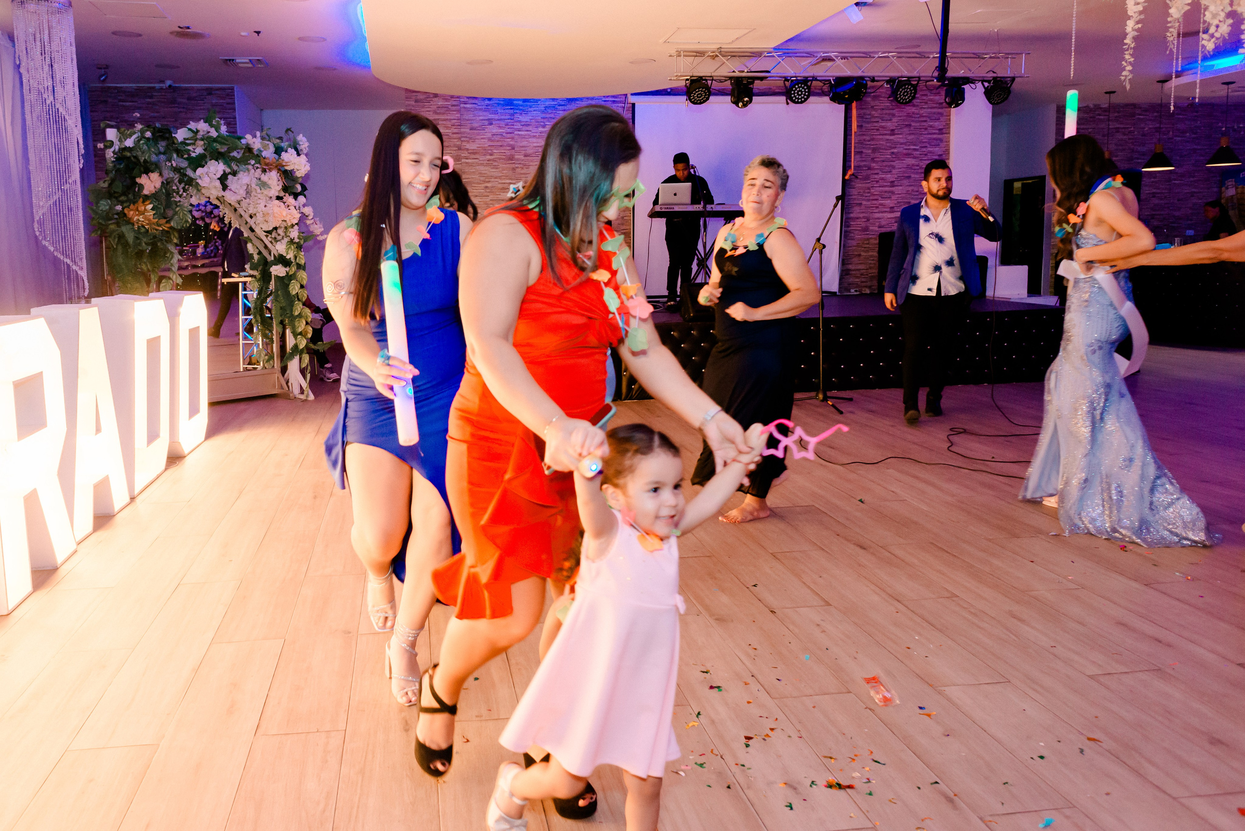 YITZY. Fotógrafo David Yance