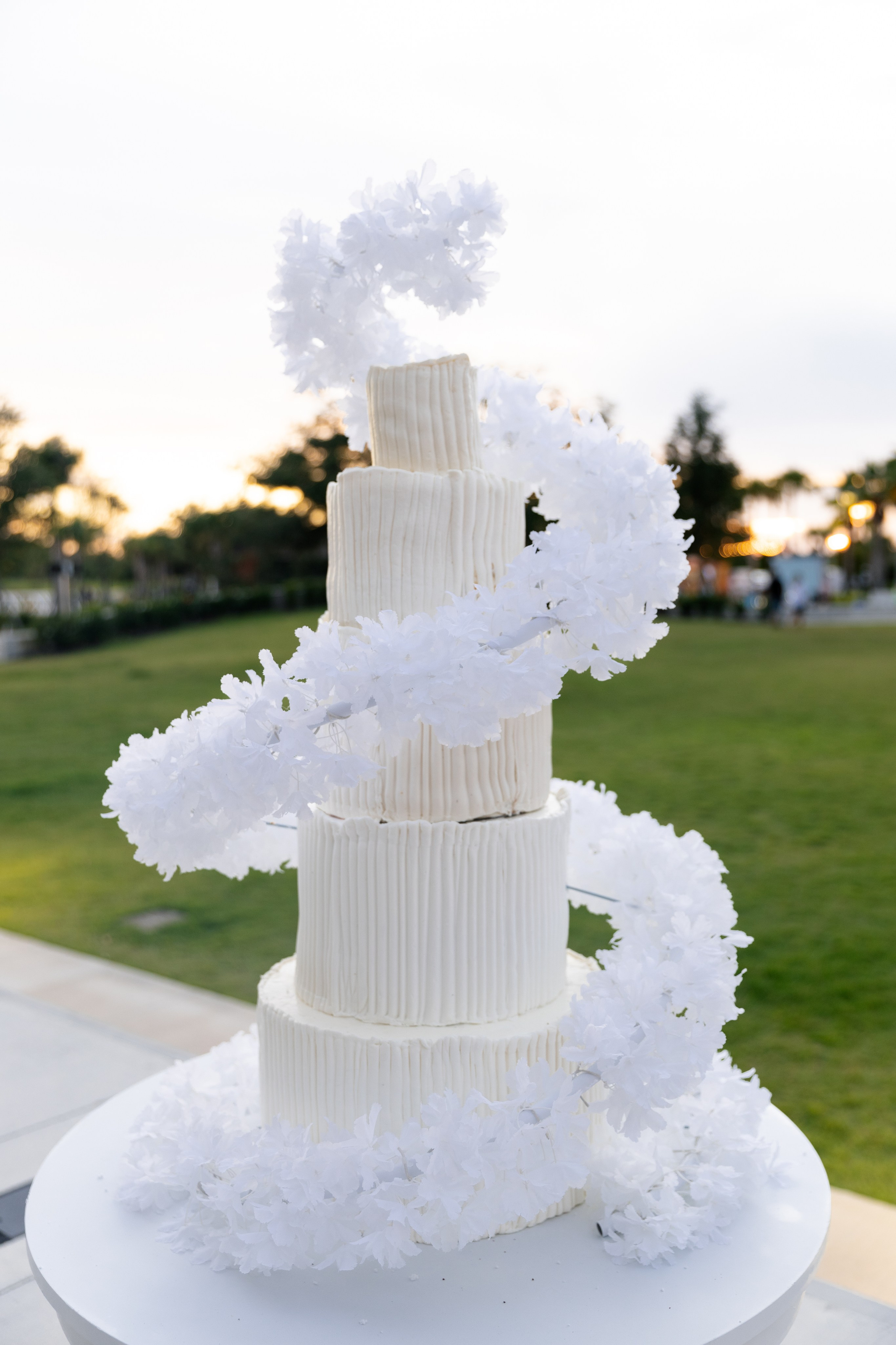 Love and Eugenii. North Port. Photographer Anastasia Nagibina