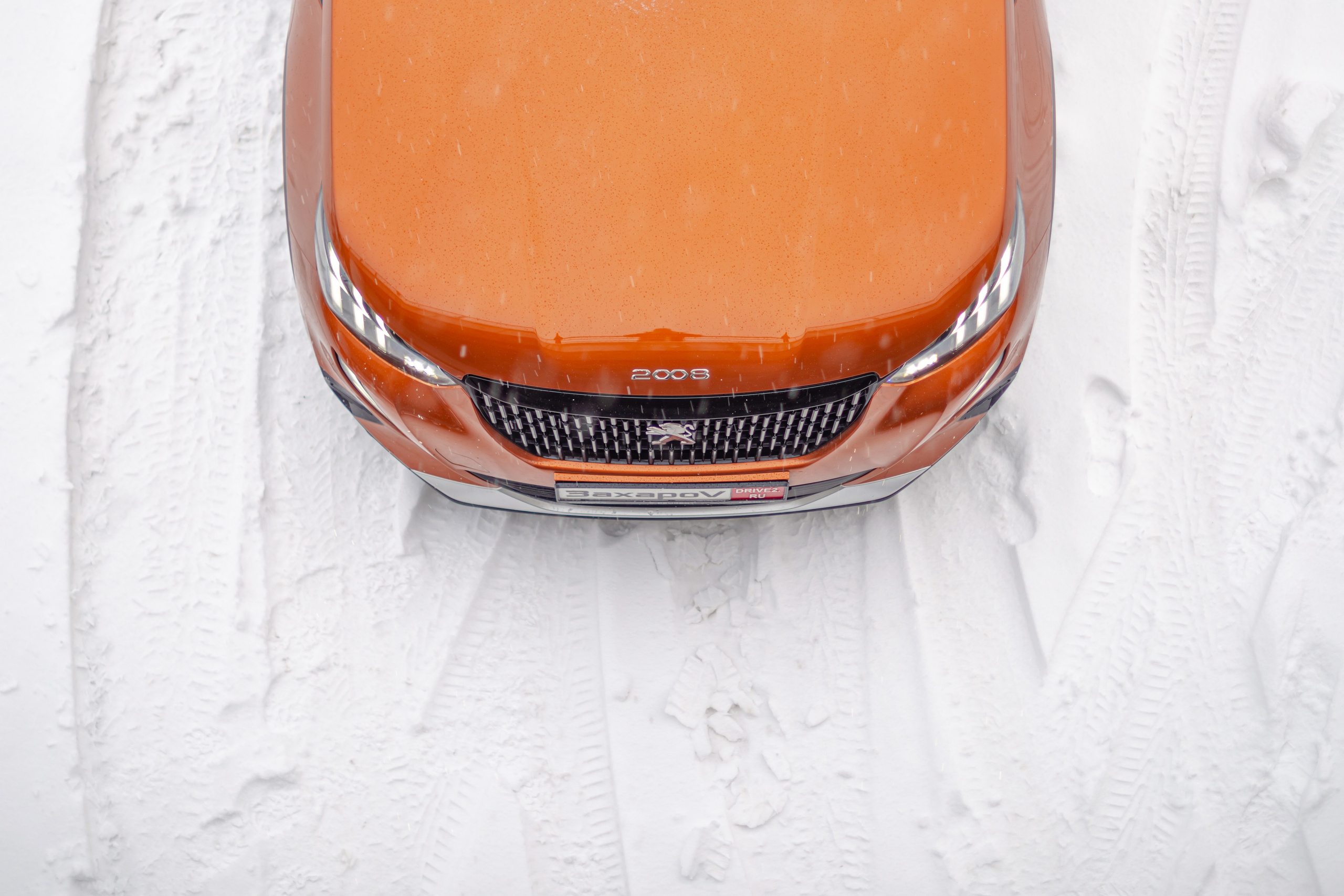 Фотосъемка автомобиля Peugeot 2008 GT. ФОТОГРАФ МЕКСИКА КИНТАНА-РОО