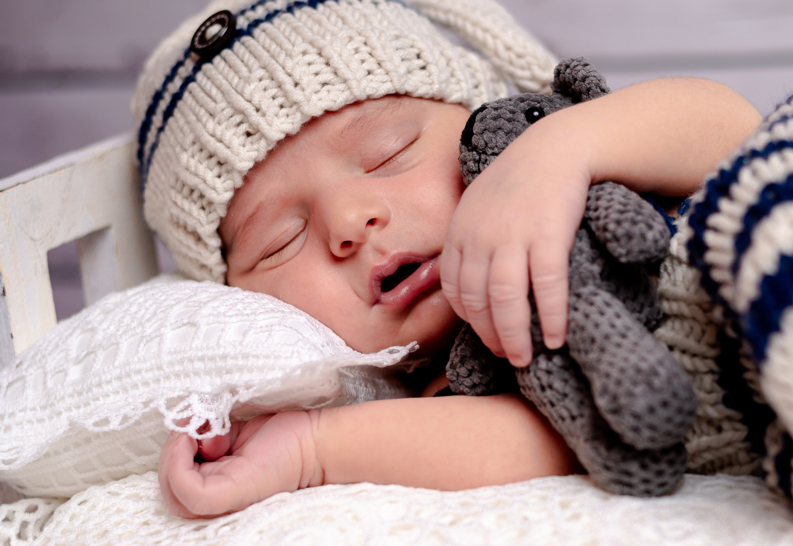 Newborn Photoshoot. Professional Photograher, Antwerpen/Belgium