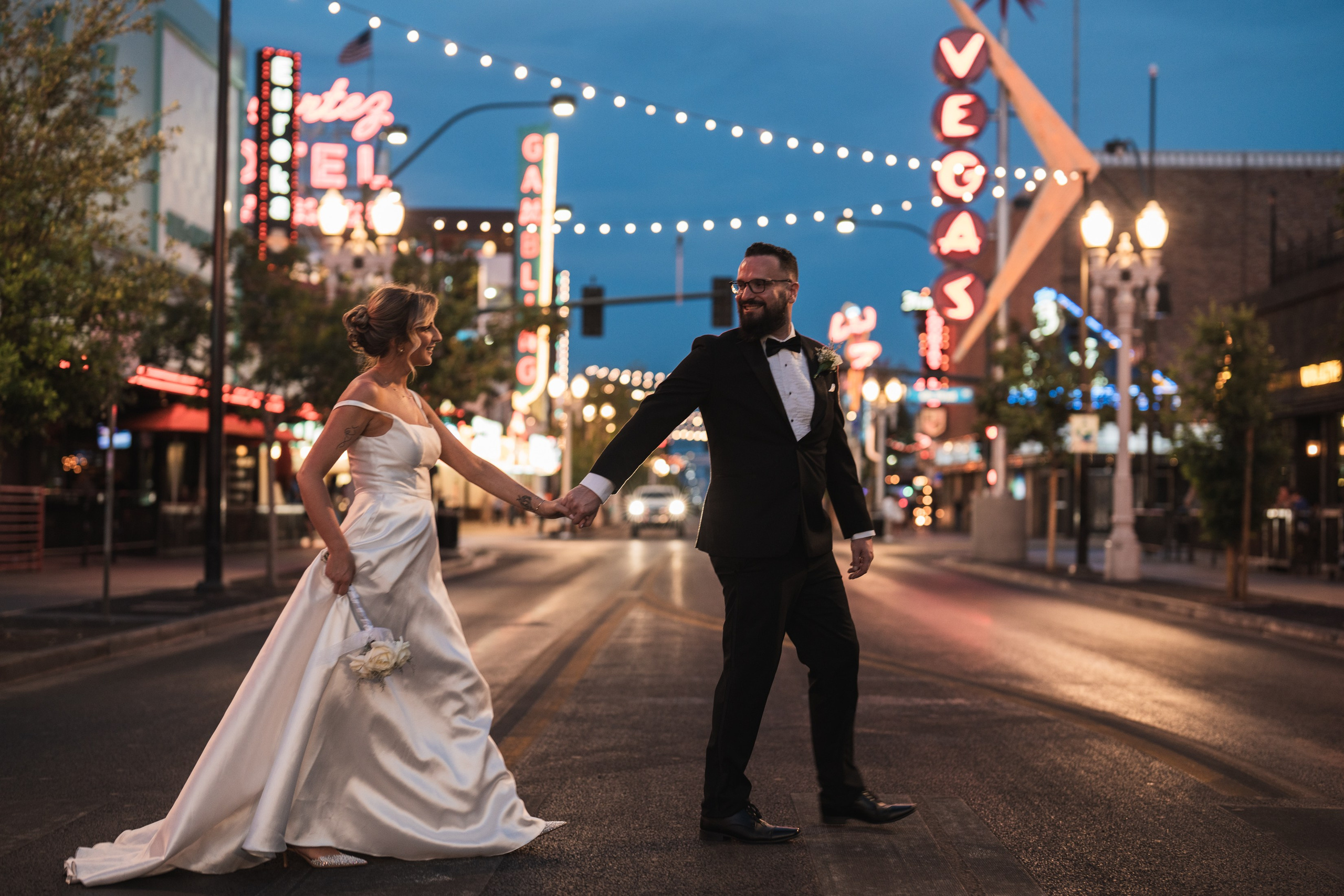 Bronislava&Sebastian. Wedding & elopement photographer Viktoriya Kravtsov. Las Vegas