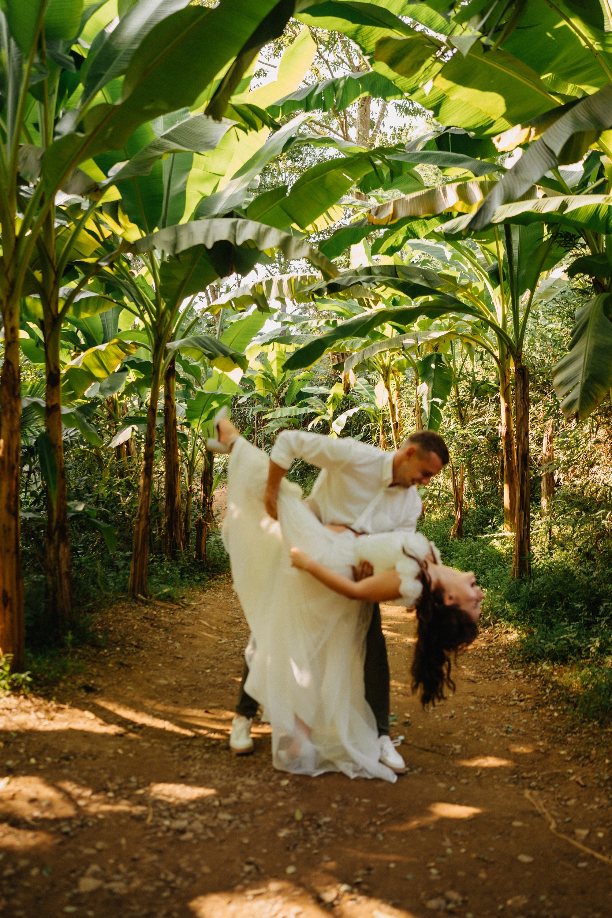 Роман и Виктория. Индивидуальный и свадебный фотограф в Батуми Валерия Азаренко