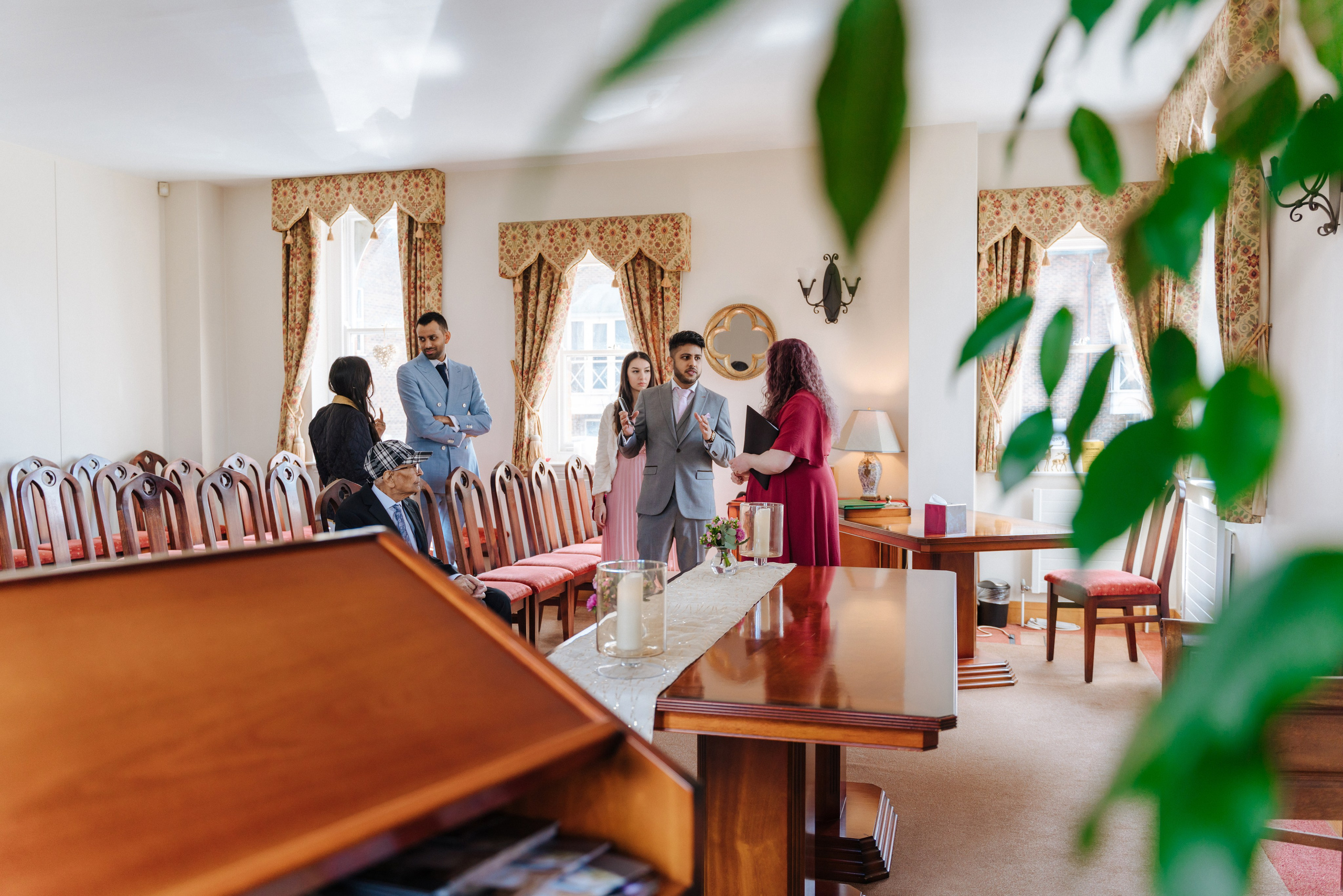 St Albans Register Office, St Albans Register Office wedding , St Albans, wedding in St Albans, civil ceremony in St Albans Register Office, small wedding, photographer for small wedding in St Albans Register Office