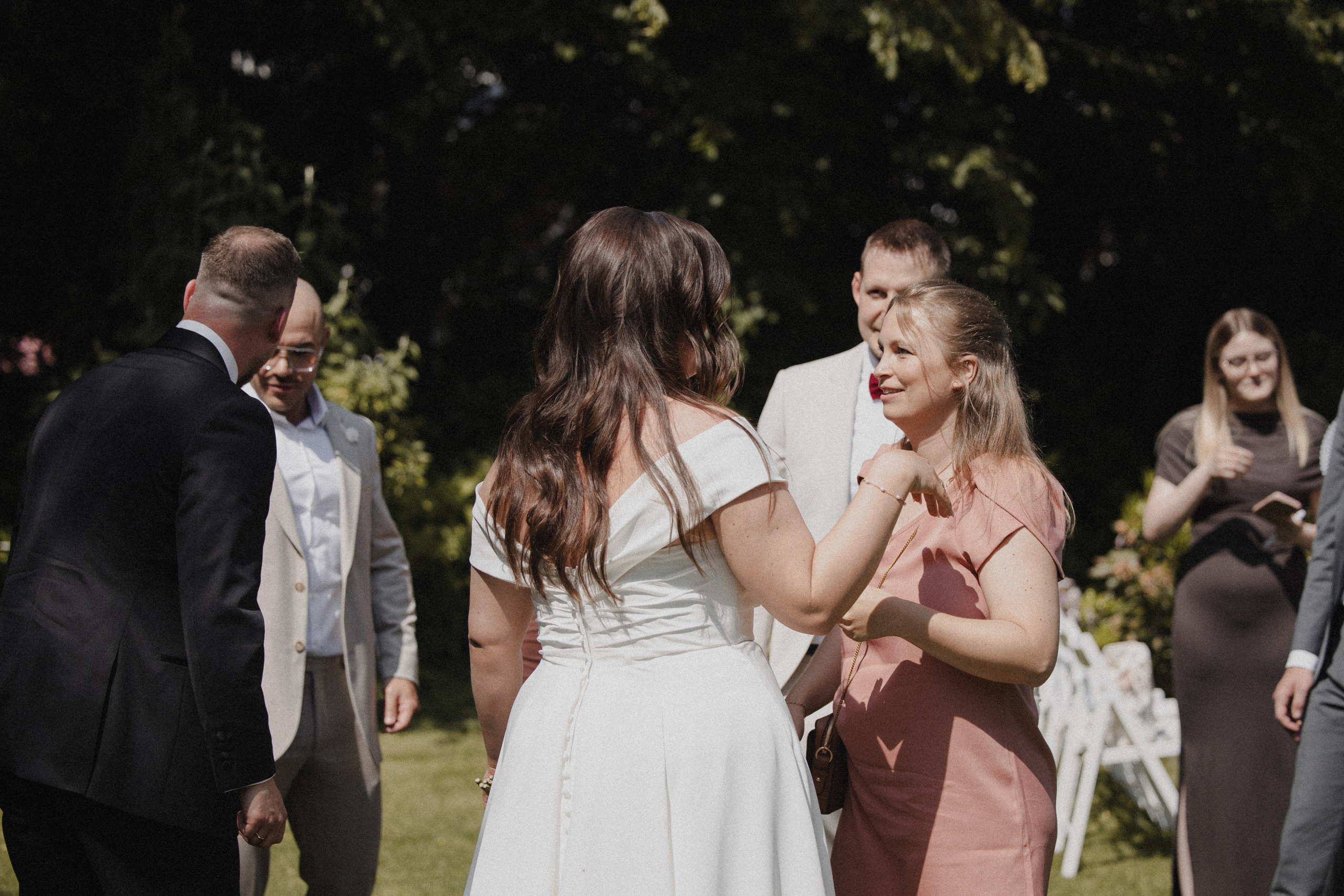 Jessica & Felix I Gesellschaft Harmonie Bochum. Hochzeitsfotografin Bochum | Halyna Reiche Fotografie NRW