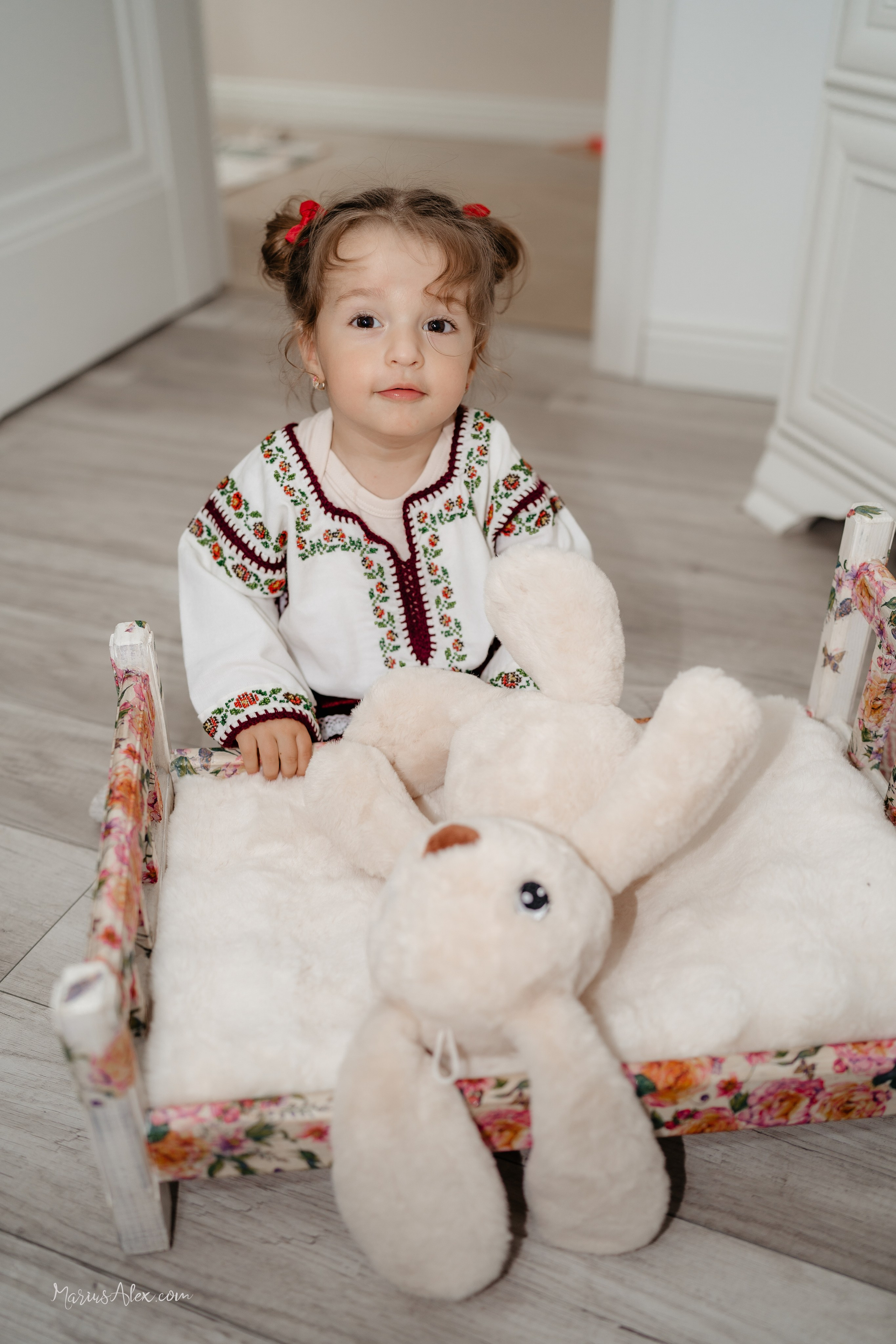 Botezul micutei Melania Selena. Marius Alex fotograf de eveniment si portret din Suceava