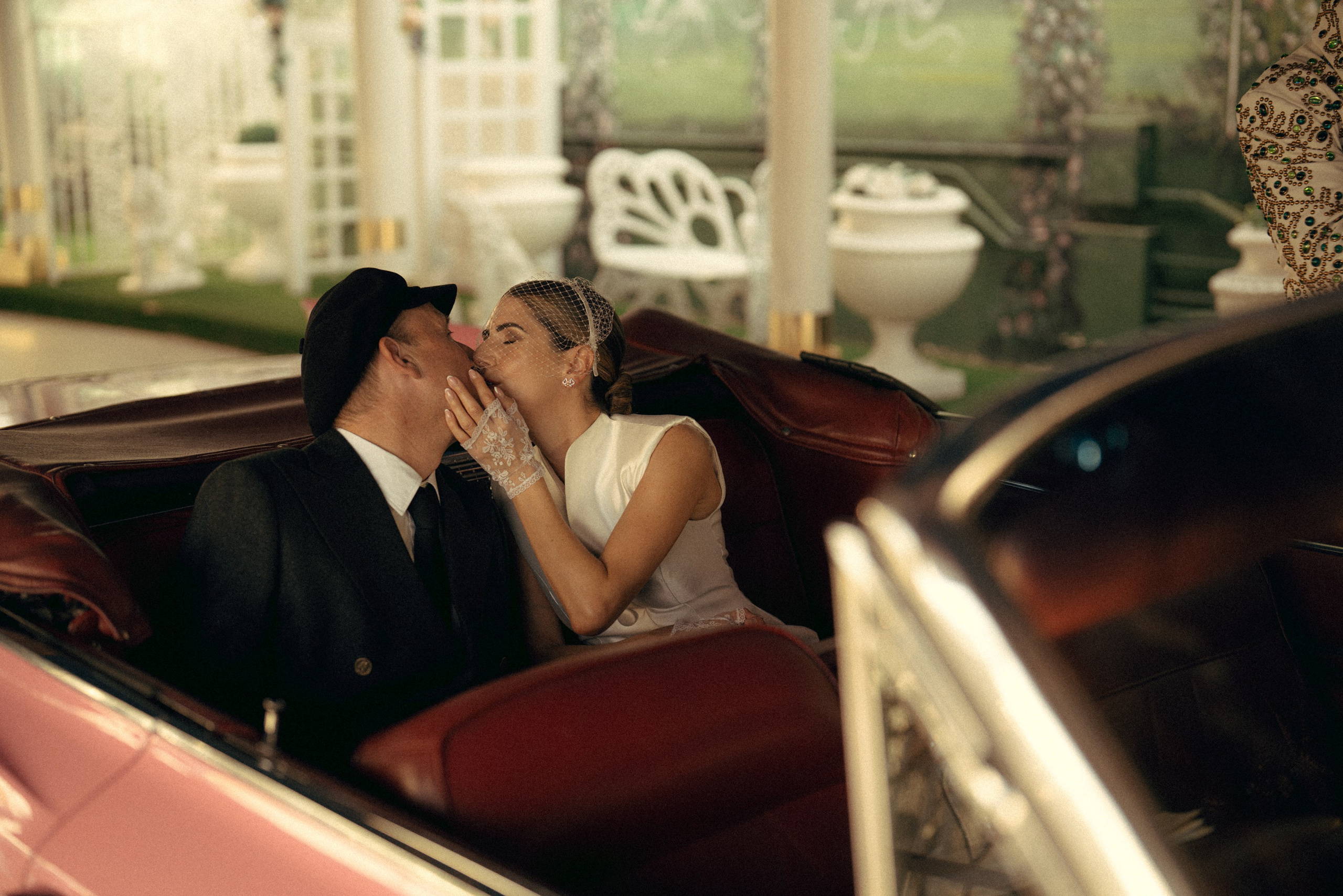 TANA&PAUL. Wedding & elopement photographer Viktoriya Kravtsov. Las Vegas