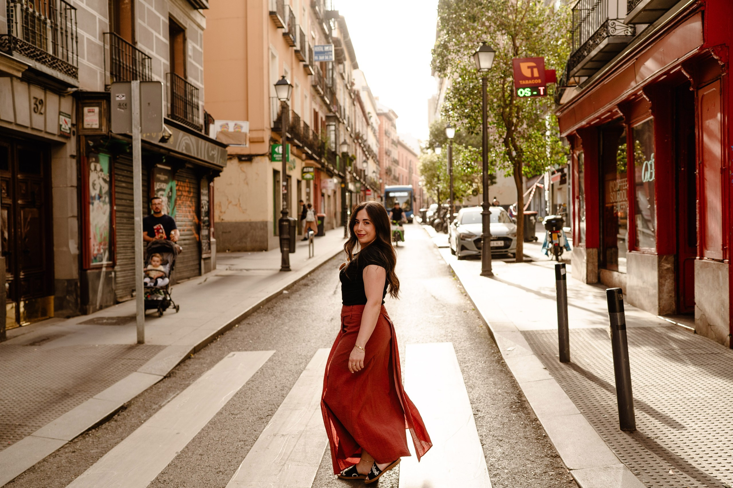 Portrait photoshoot in Madrid. Madrid Photographer for Proposals, Engagements & Families | Anya Petrova