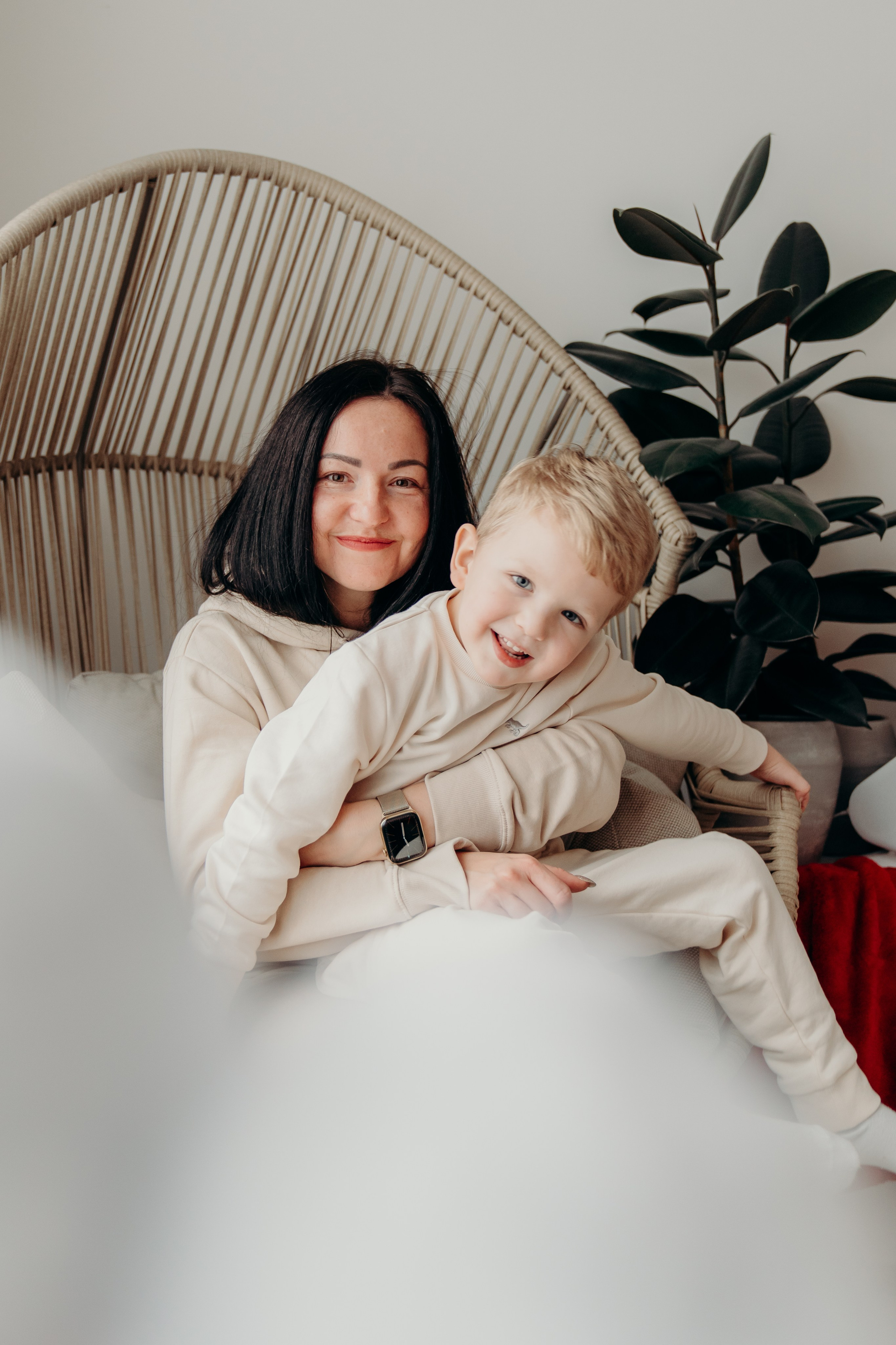 Derbyshire Family. New Year in-home photo session, Washington. Newcastle Upon Tyne Photographer Yana Balatskaya