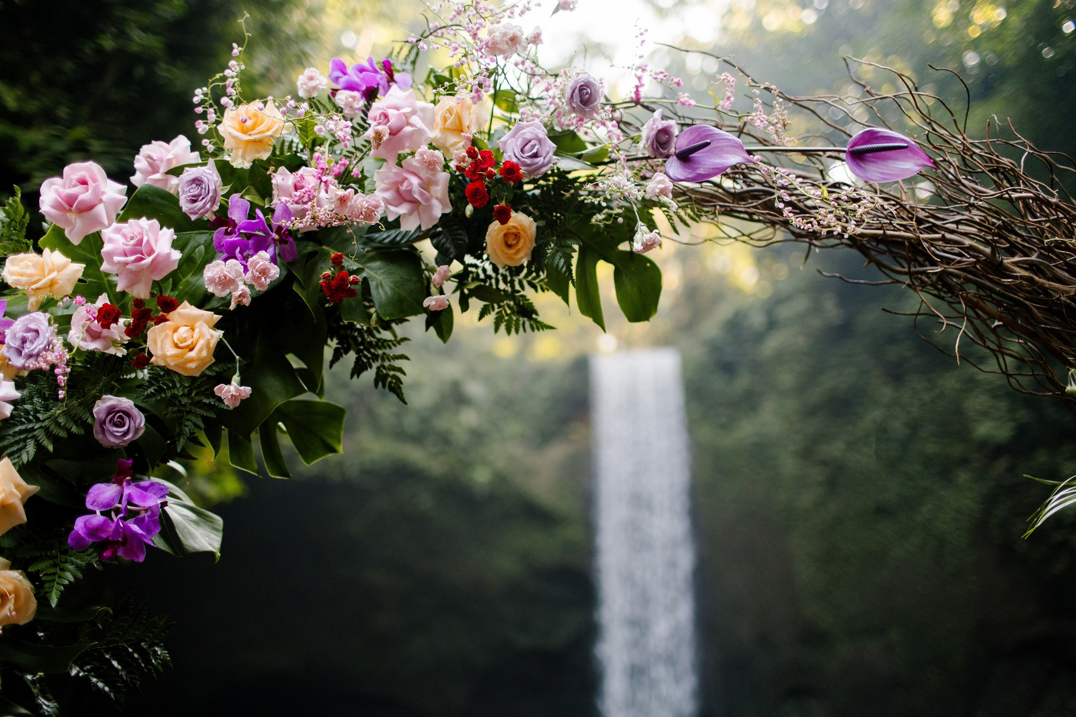 Waterfall wedding. Get.it.feel — Aesthetic Photography and Videography