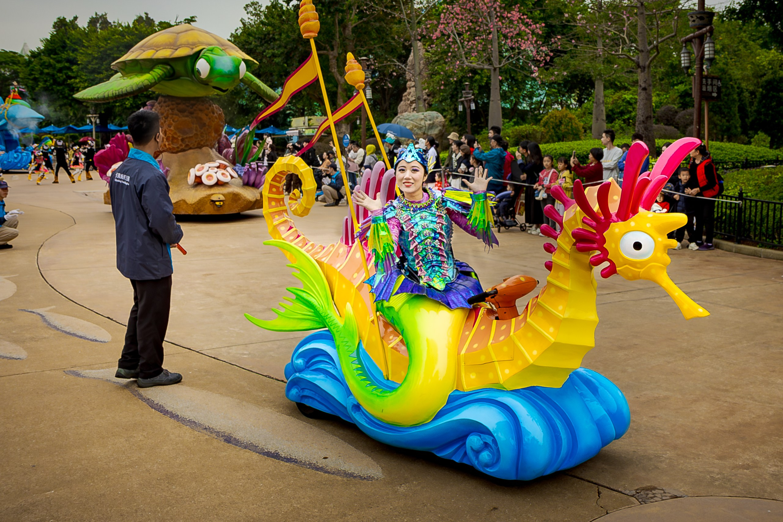Дневной парад новогодняя версия
