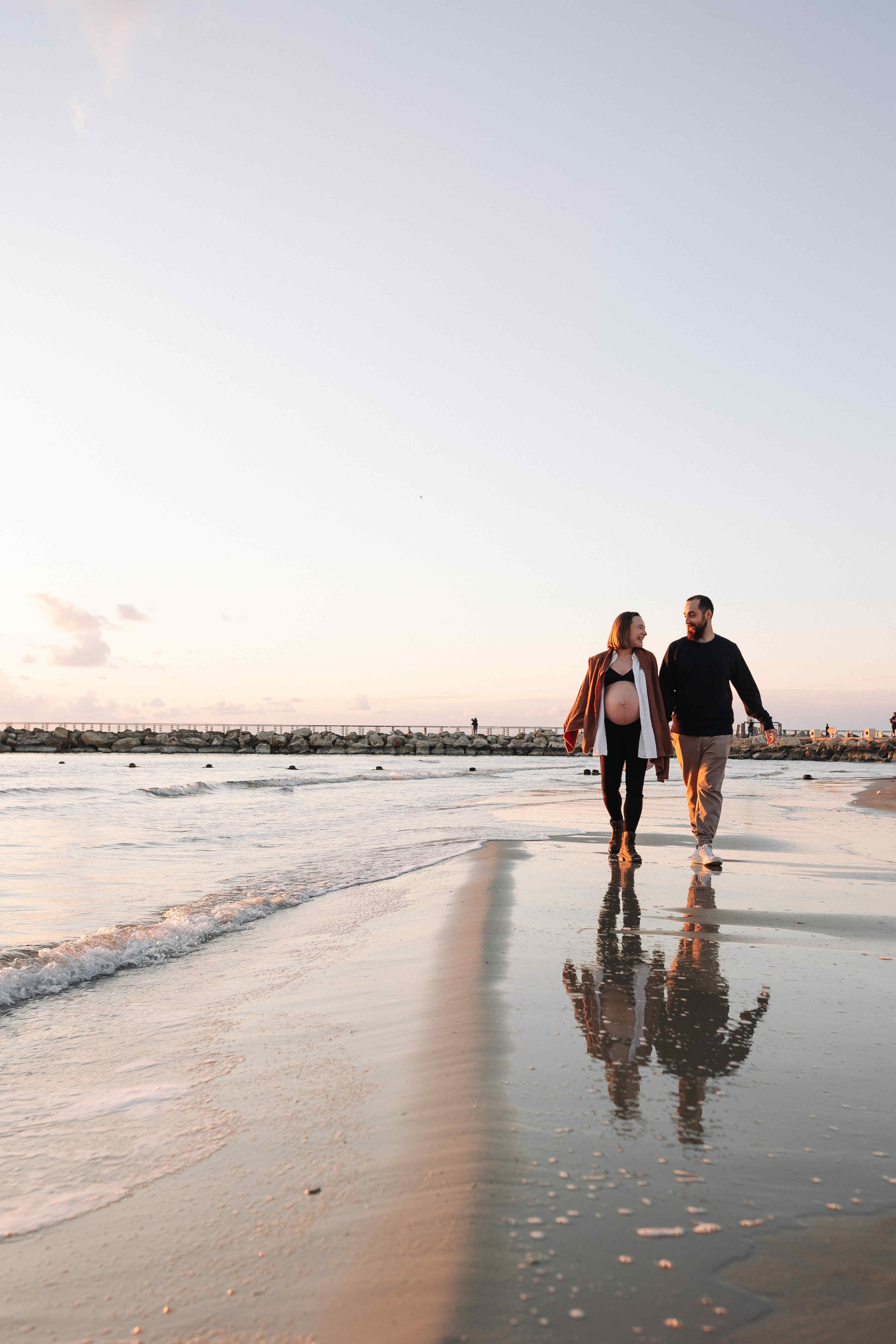 WINTER, PREGNANCY PHOTOSESSION (TEL AVIV). PHOTOGRAPHER IN ISRAEL