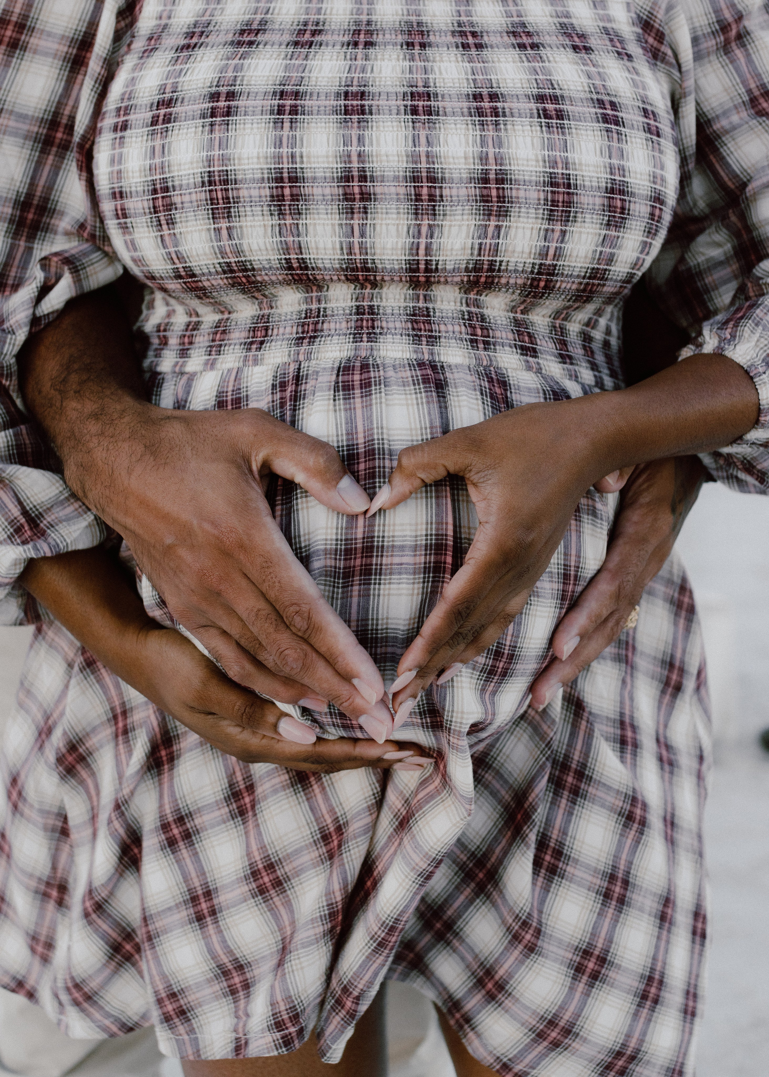 Christy’s Maternity at Jacksonville Beach. Portrait and couples photographer in Florida, Valeriia Honcharova