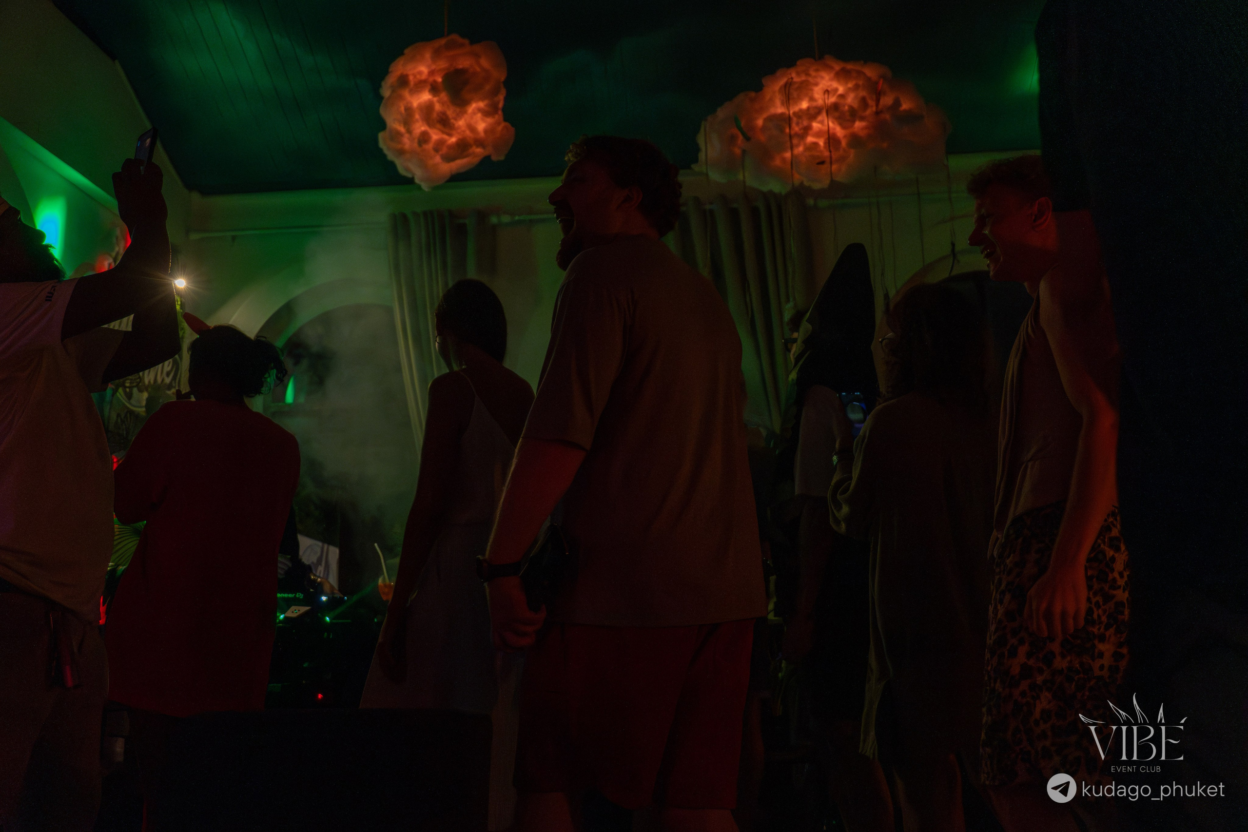 Вечеринка Tribal Vibe | Фоторепортаж | Афиша | DAVAYSXODIM.com PHUKET. АФИША|ФОТОРЕПОРТАЖИ|ИВЕНТЫ|ПХУКЕТ